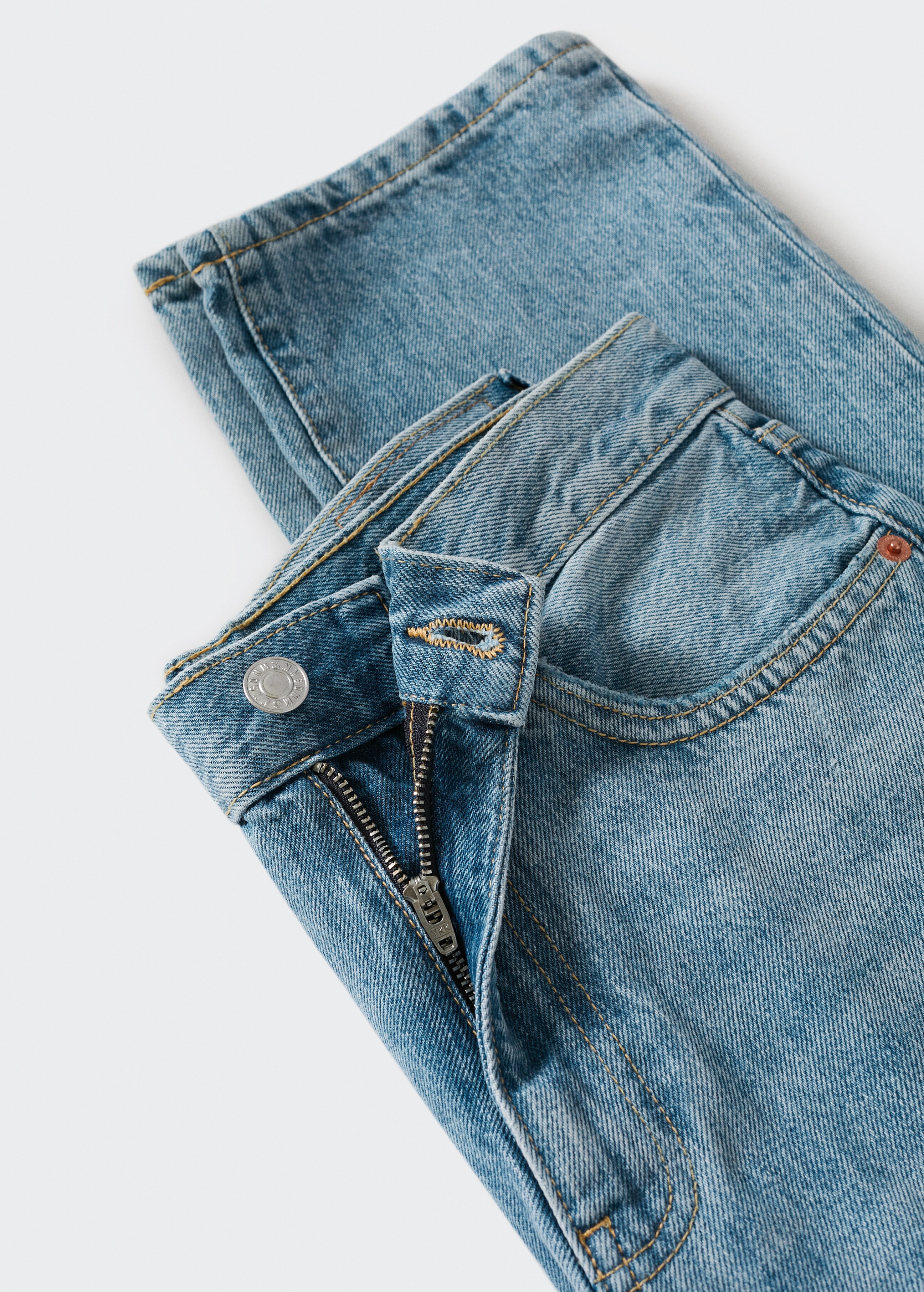 Mom high-waist jeans - Details of the article 8