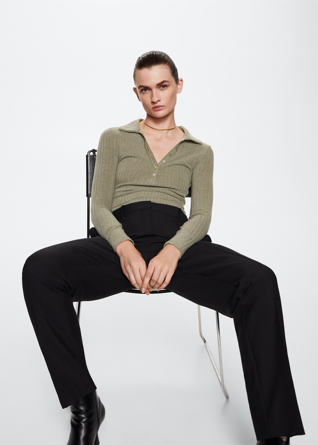 Ribbed polo-style sweater - Details of the article 2