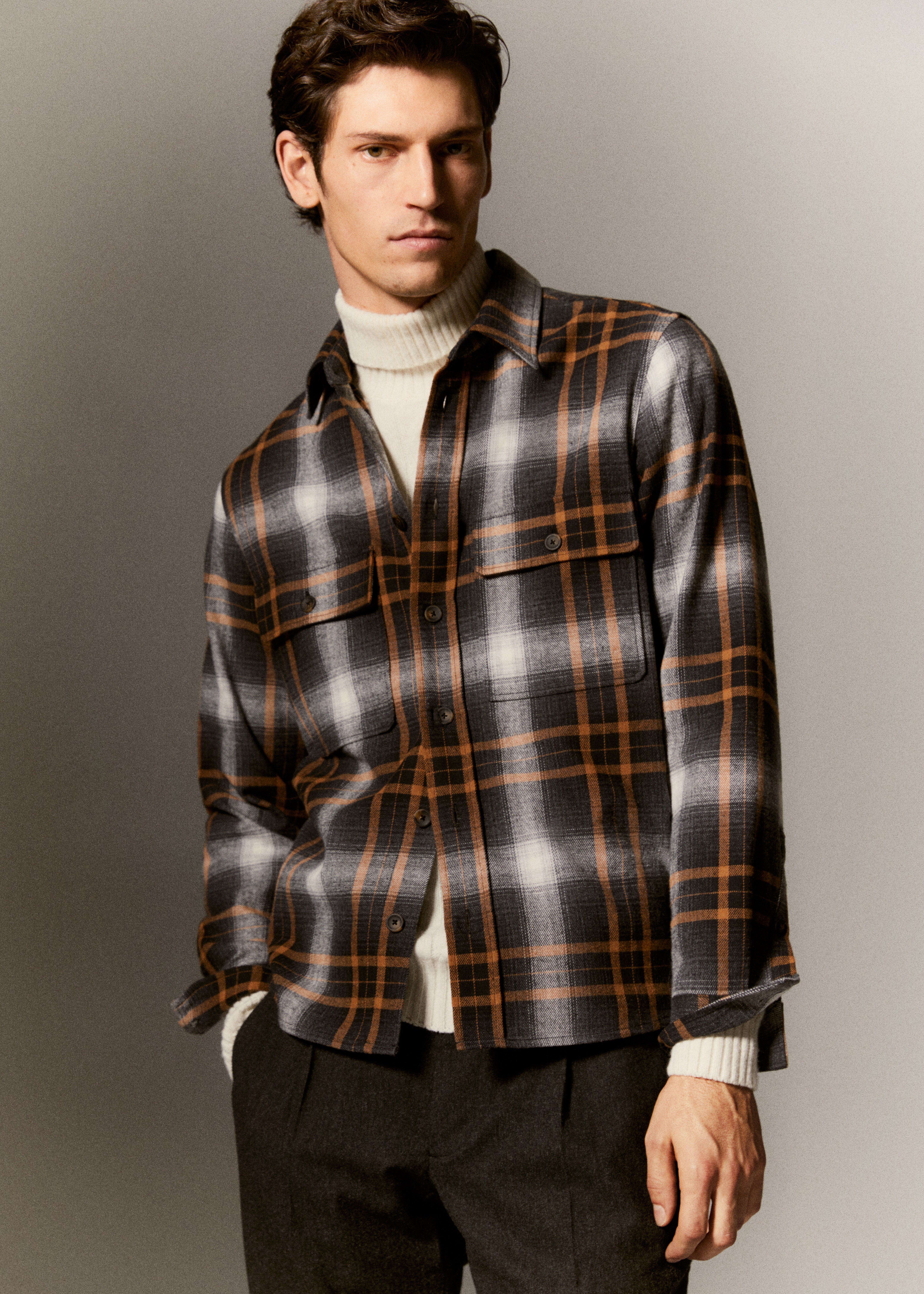 Checked flannel shirt - Details of the article 5