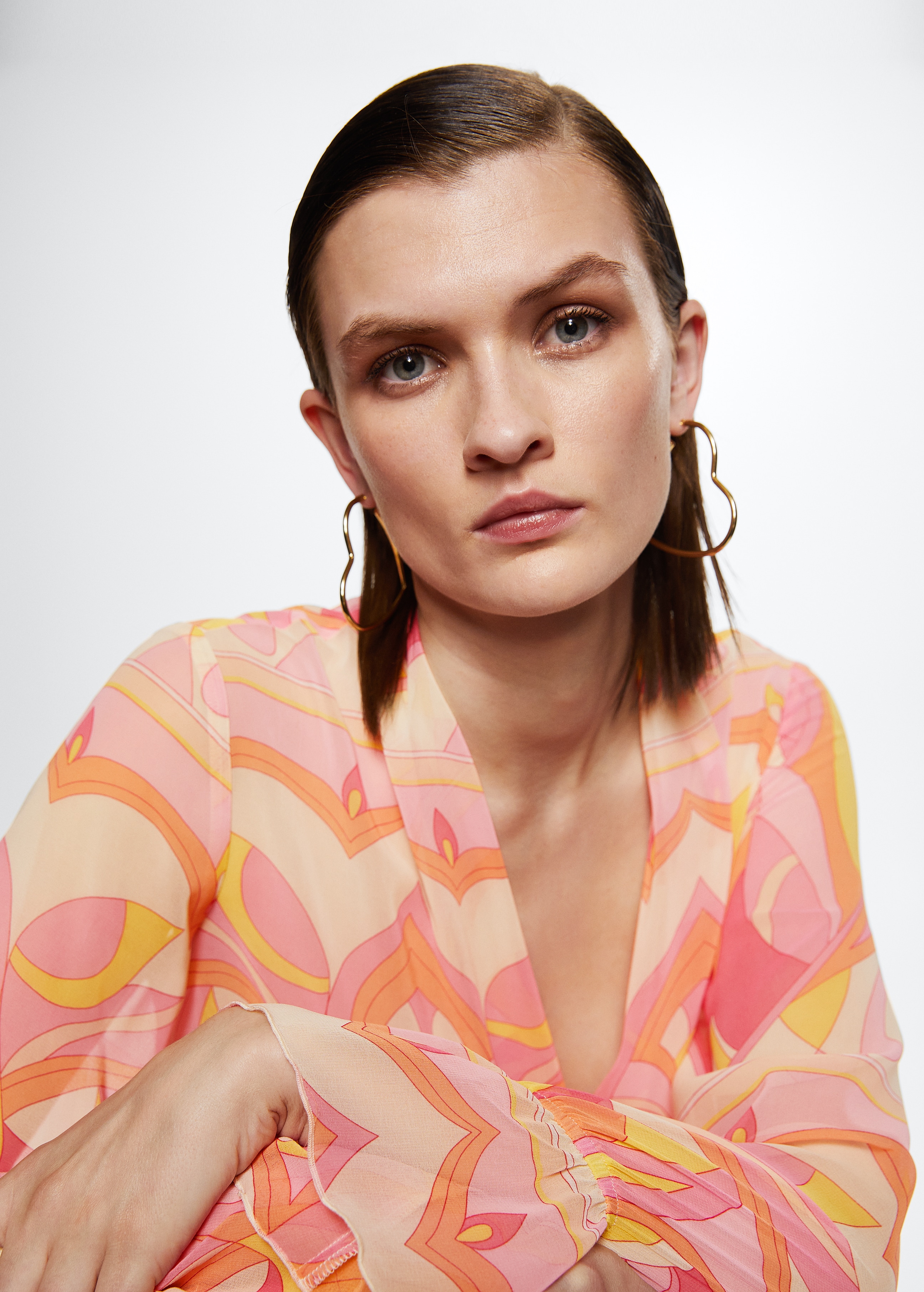Flowy printed blouse - Details of the article 1