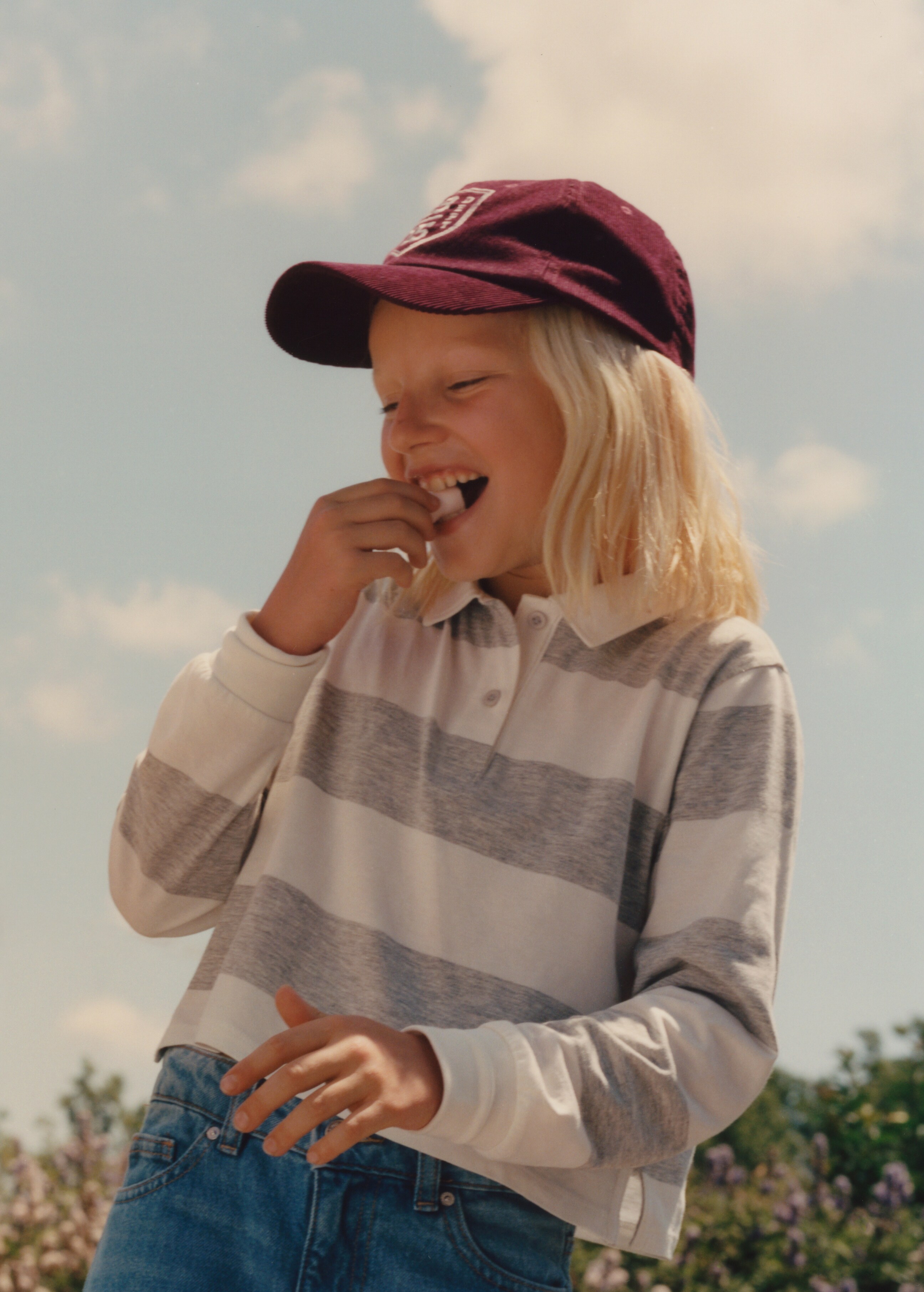 Striped long-sleeved polo shirt - Details of the article 5