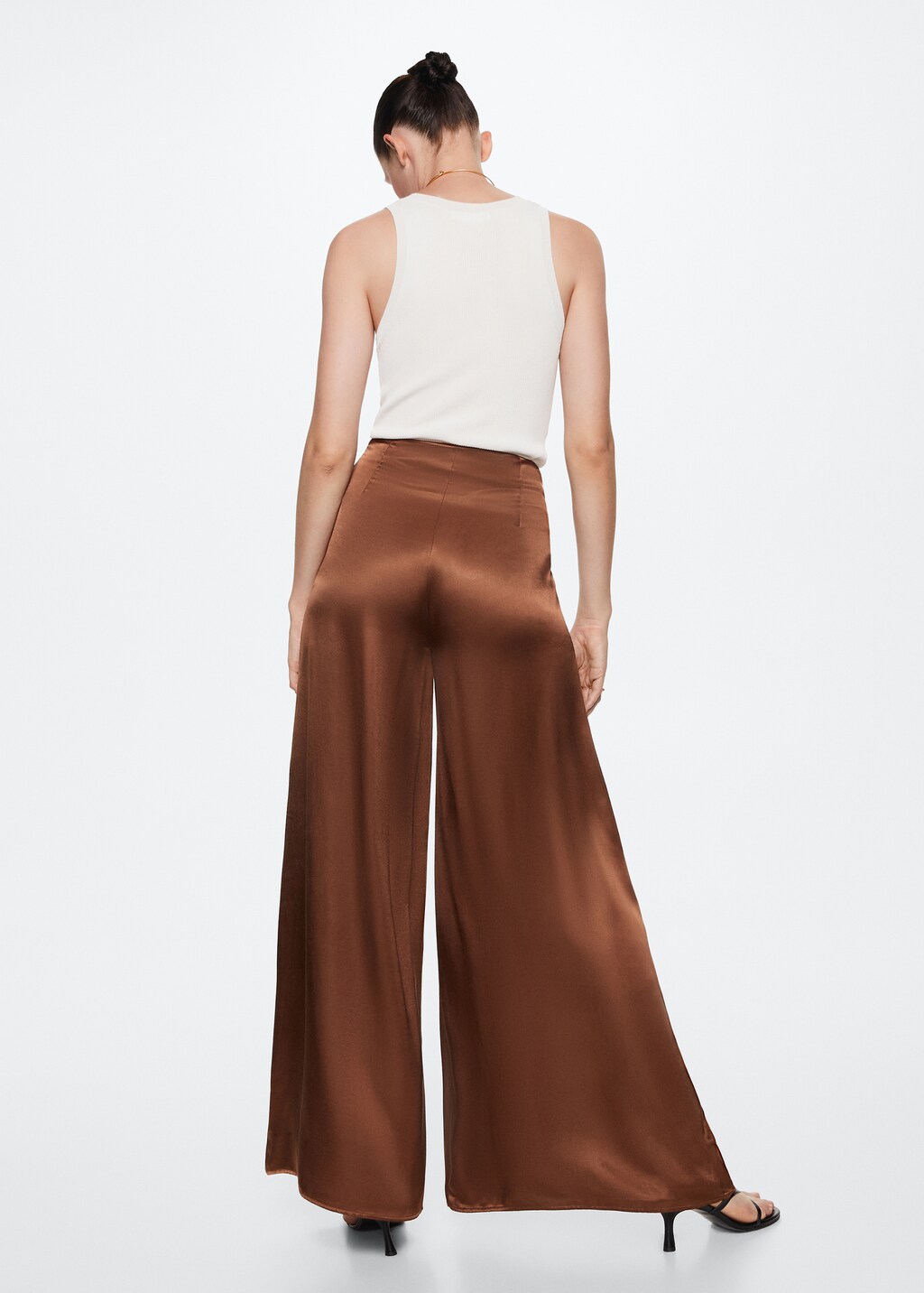 Satin palazzo trousers - Reverse of the article