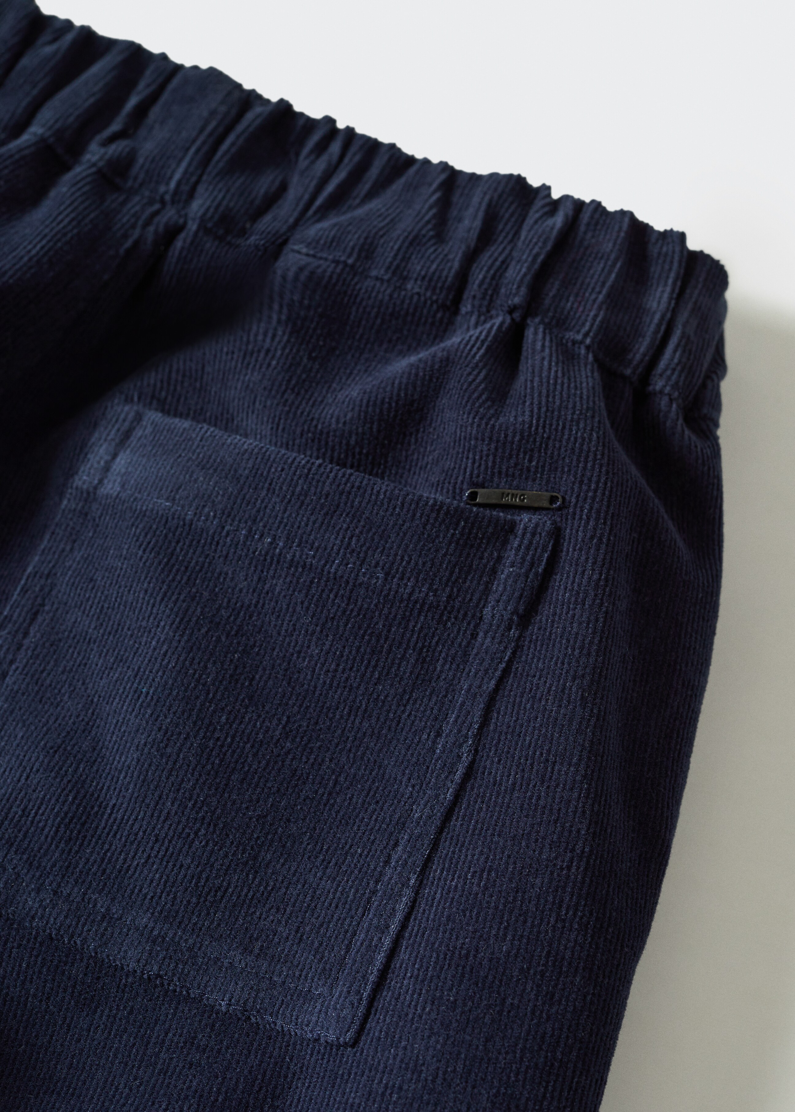 Corduroy trousers - Details of the article 0