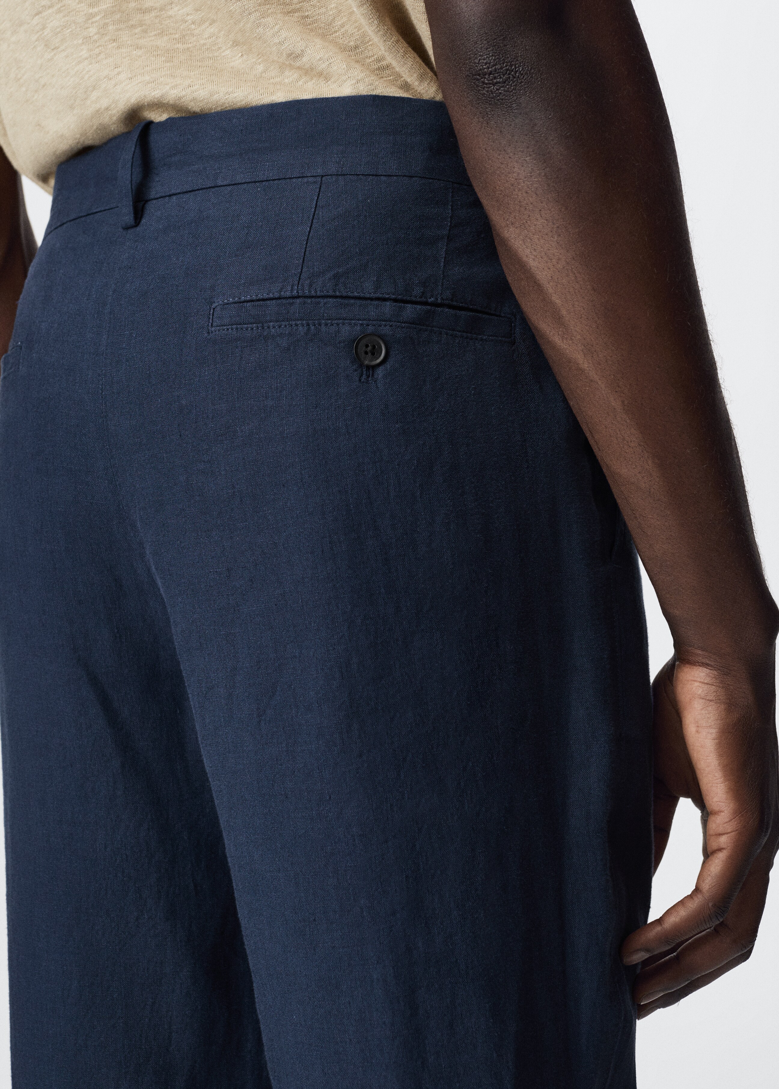 Slim fit linen trousers - Details of the article 3