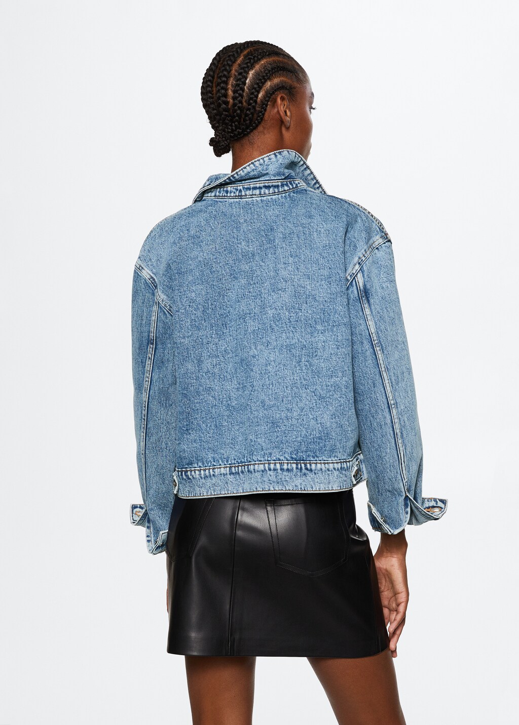 Pockets denim jacket - Reverse of the article