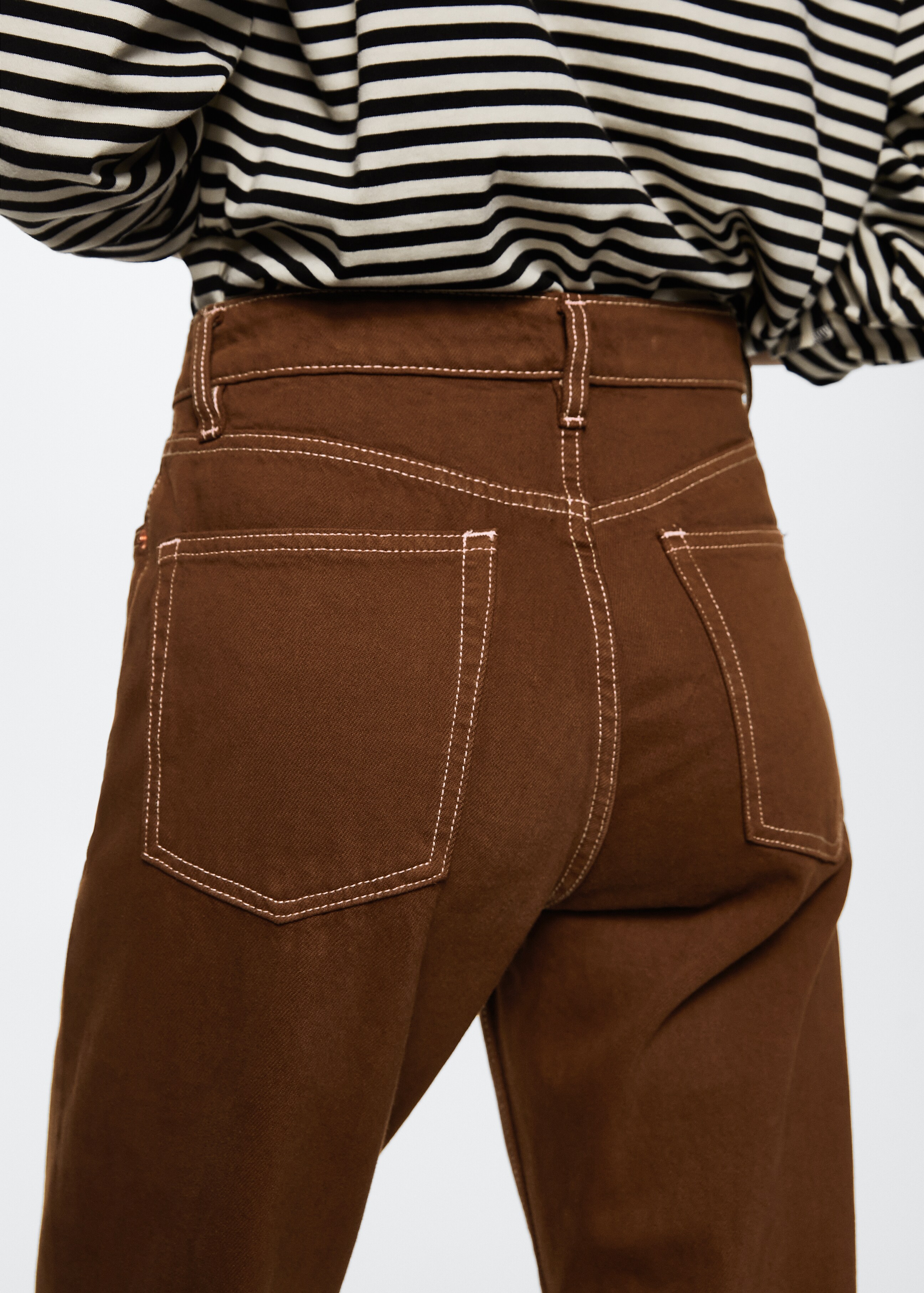 High-waist cropped straight jeans - Details of the article 2