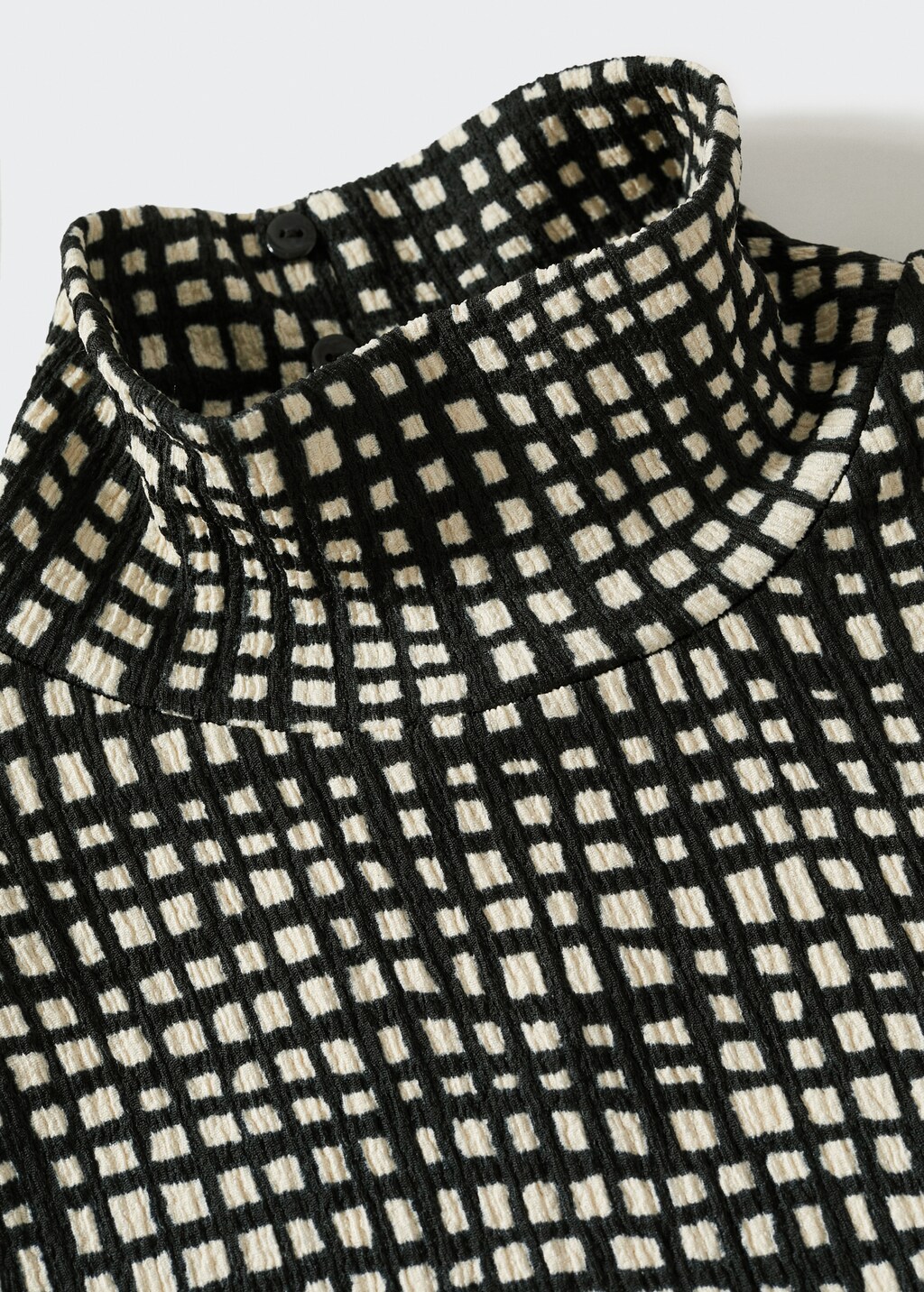 Textured printed blouse - Details of the article 8