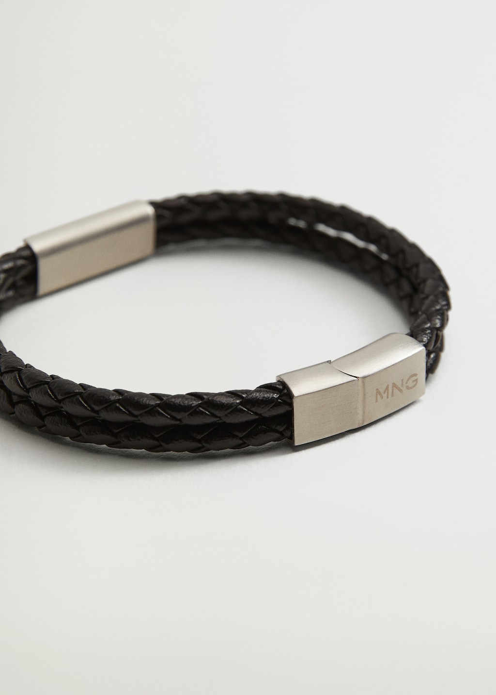 Leather-effect bracelet - Details of the article 2