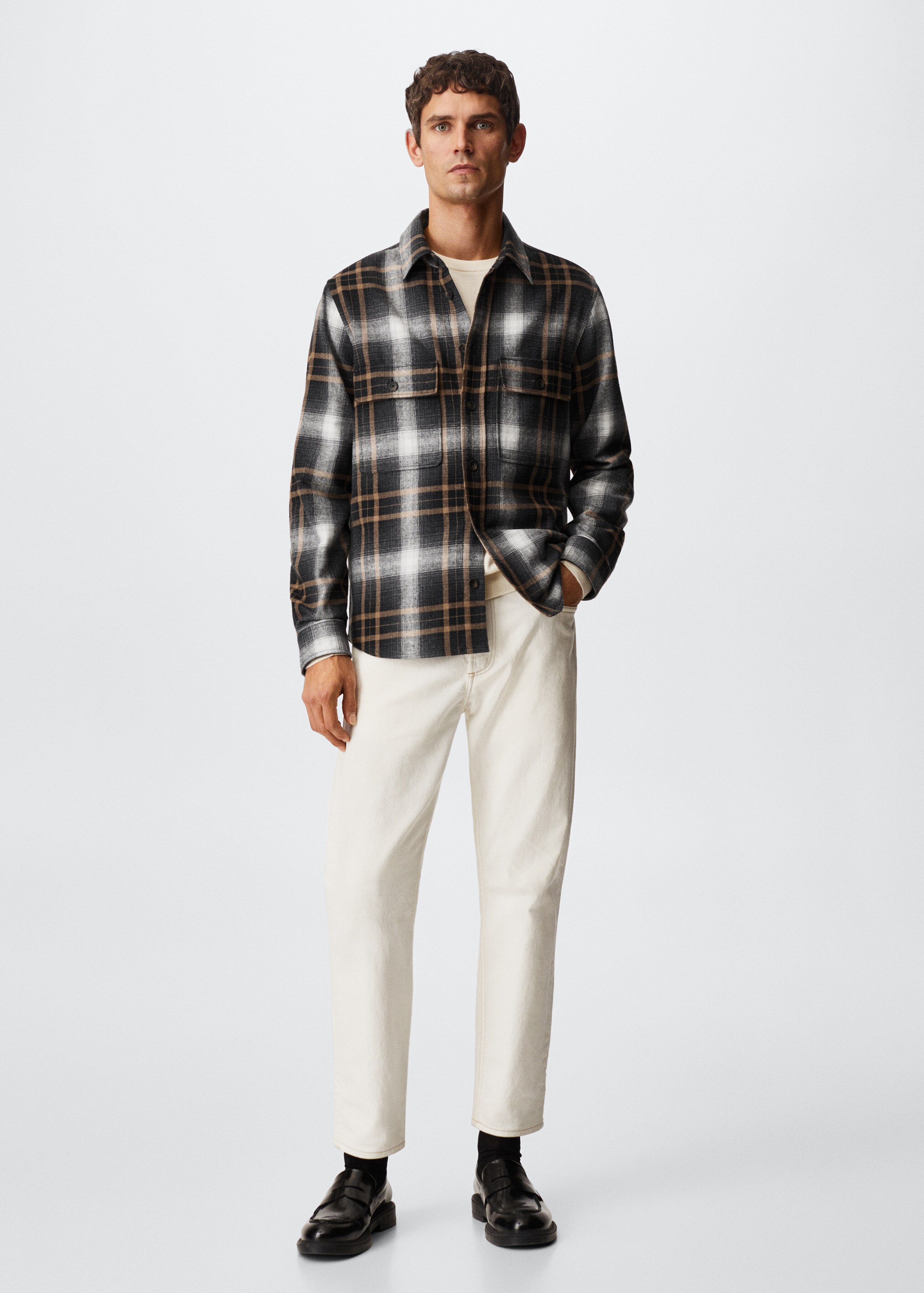 Checked flannel shirt - General plane