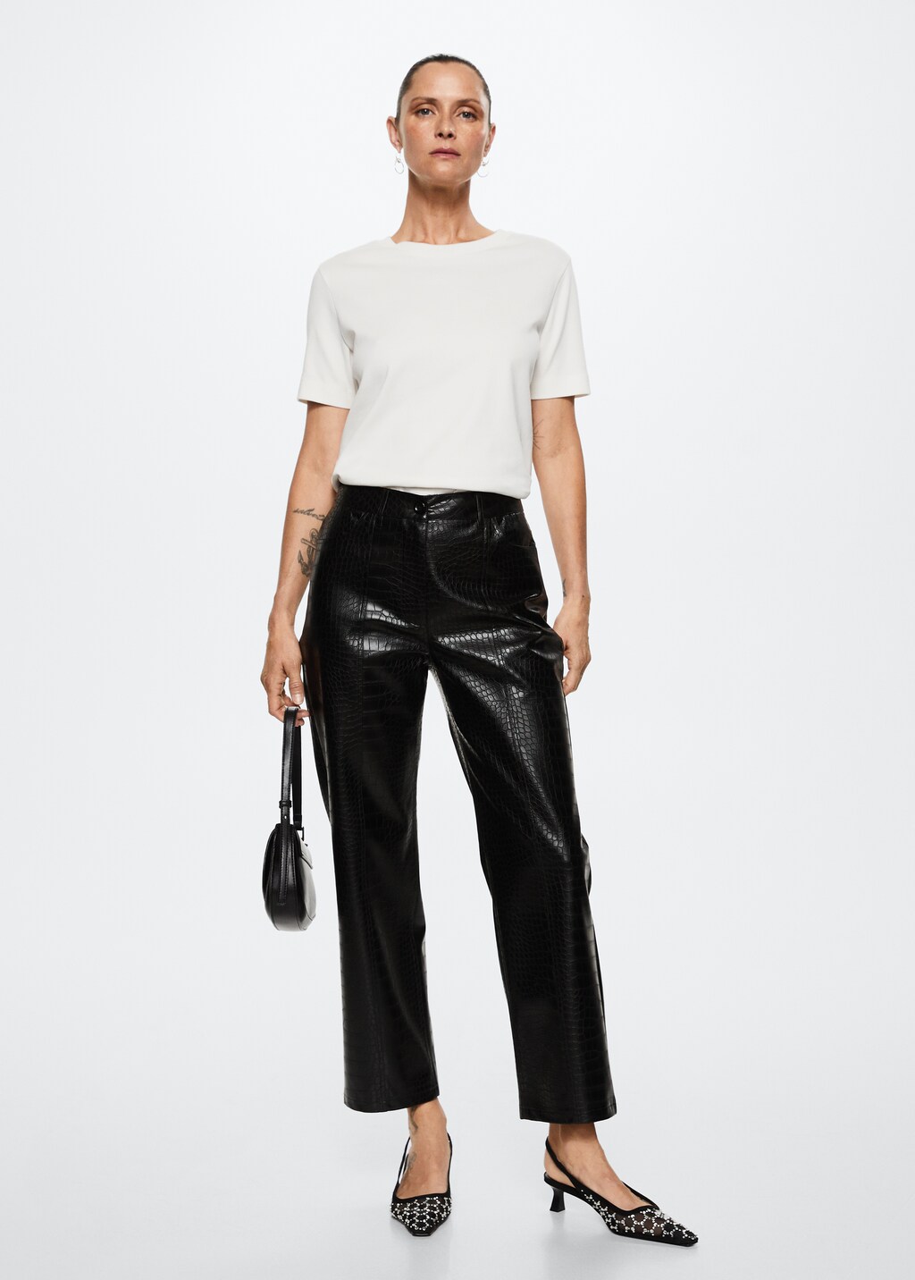 Crocodile faux-leather trousers - General plane