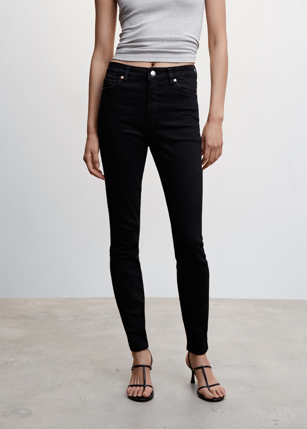 Skinny Jeans mit hohem Bund - Mittlere Ansicht