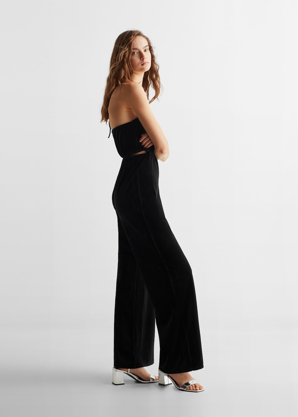 Asymmetric long jumpsuit - Details of the article 2