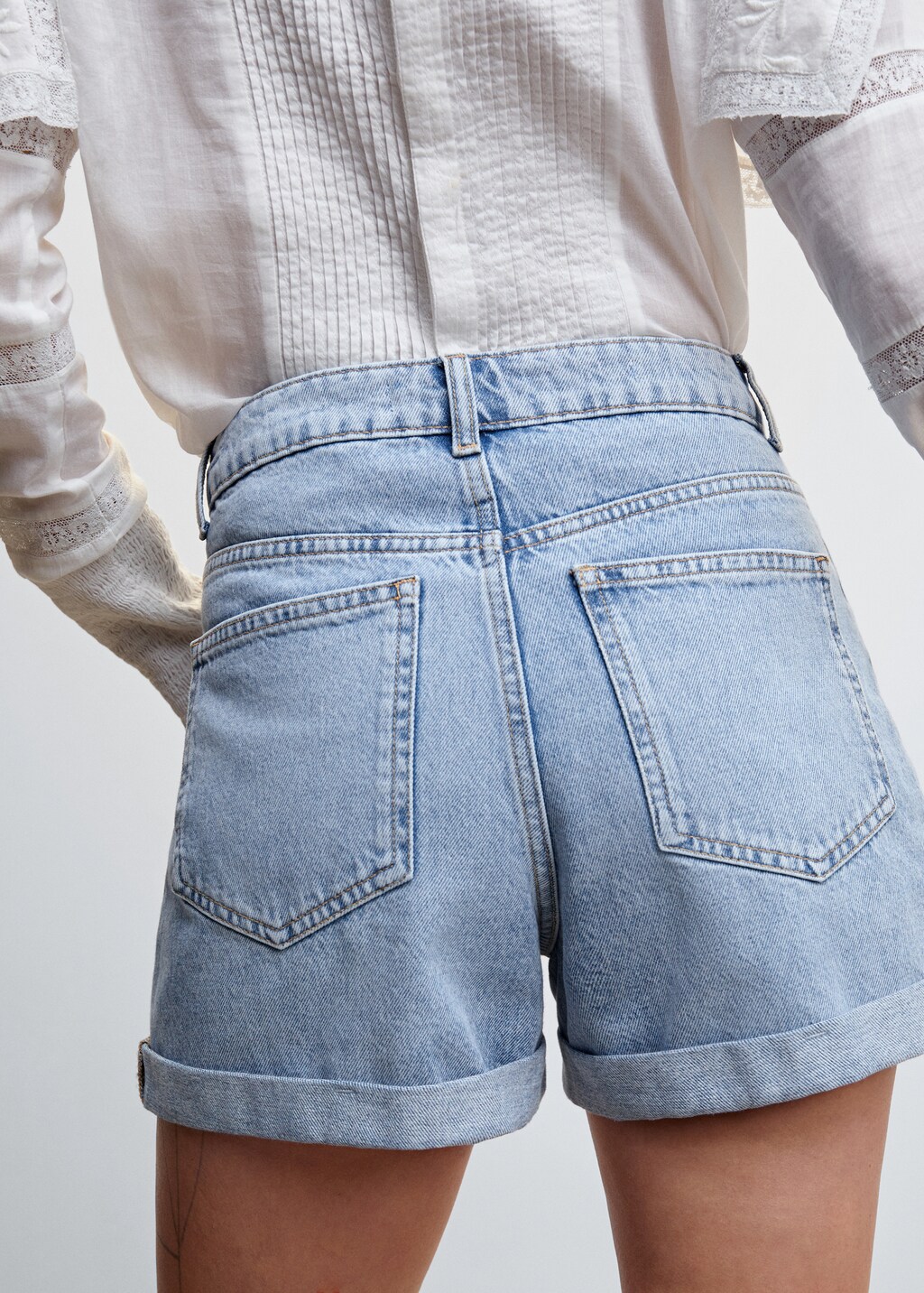 Mom Fit-Jeans-Shorts - Detail des Artikels 6