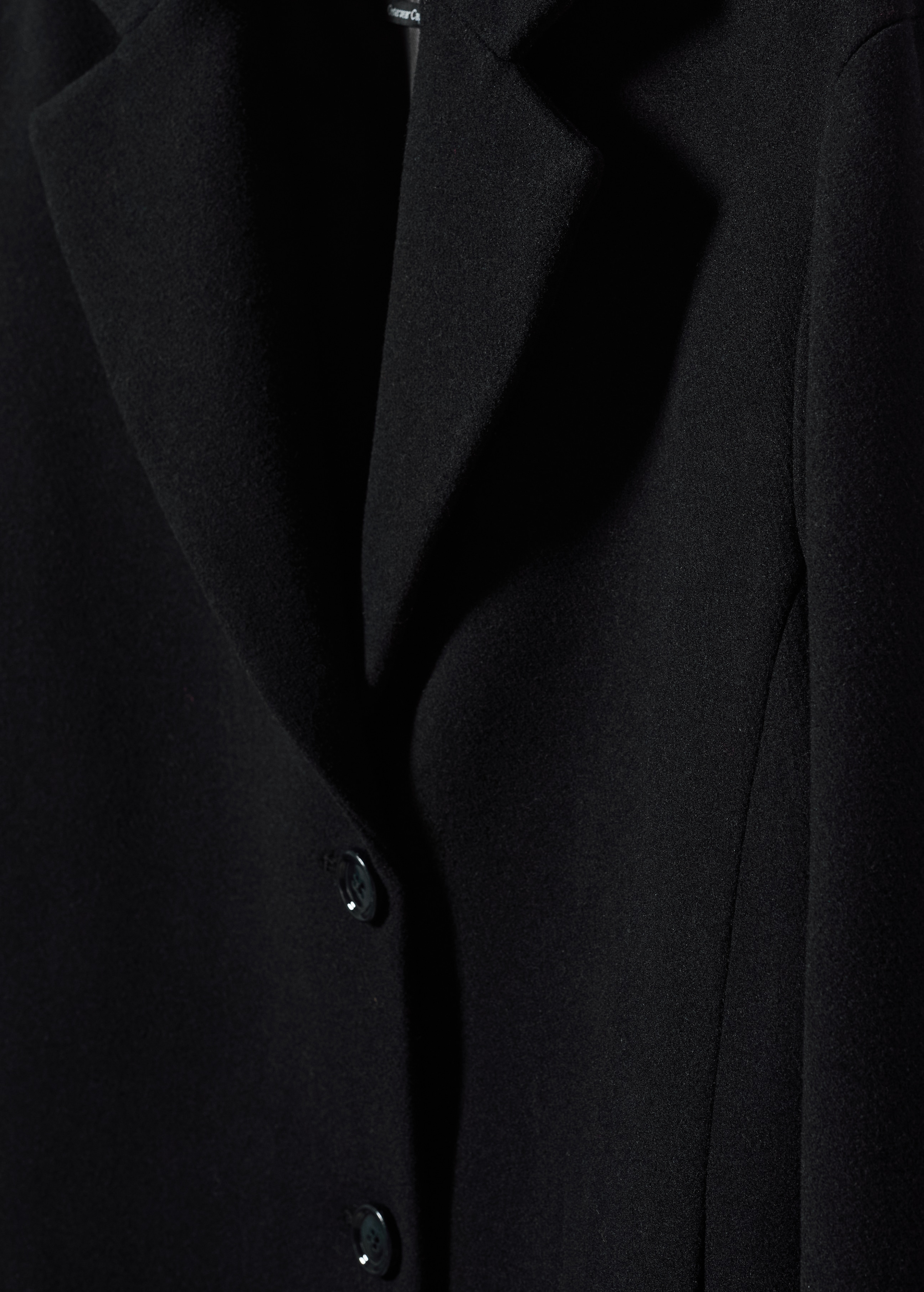 Buttoned wool coat - Details of the article 8