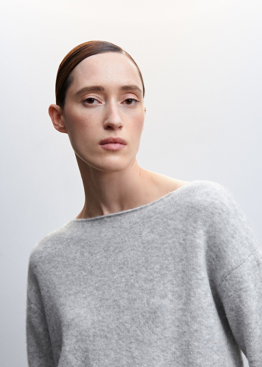 Boat-neck knitted sweater - Details of the article 1