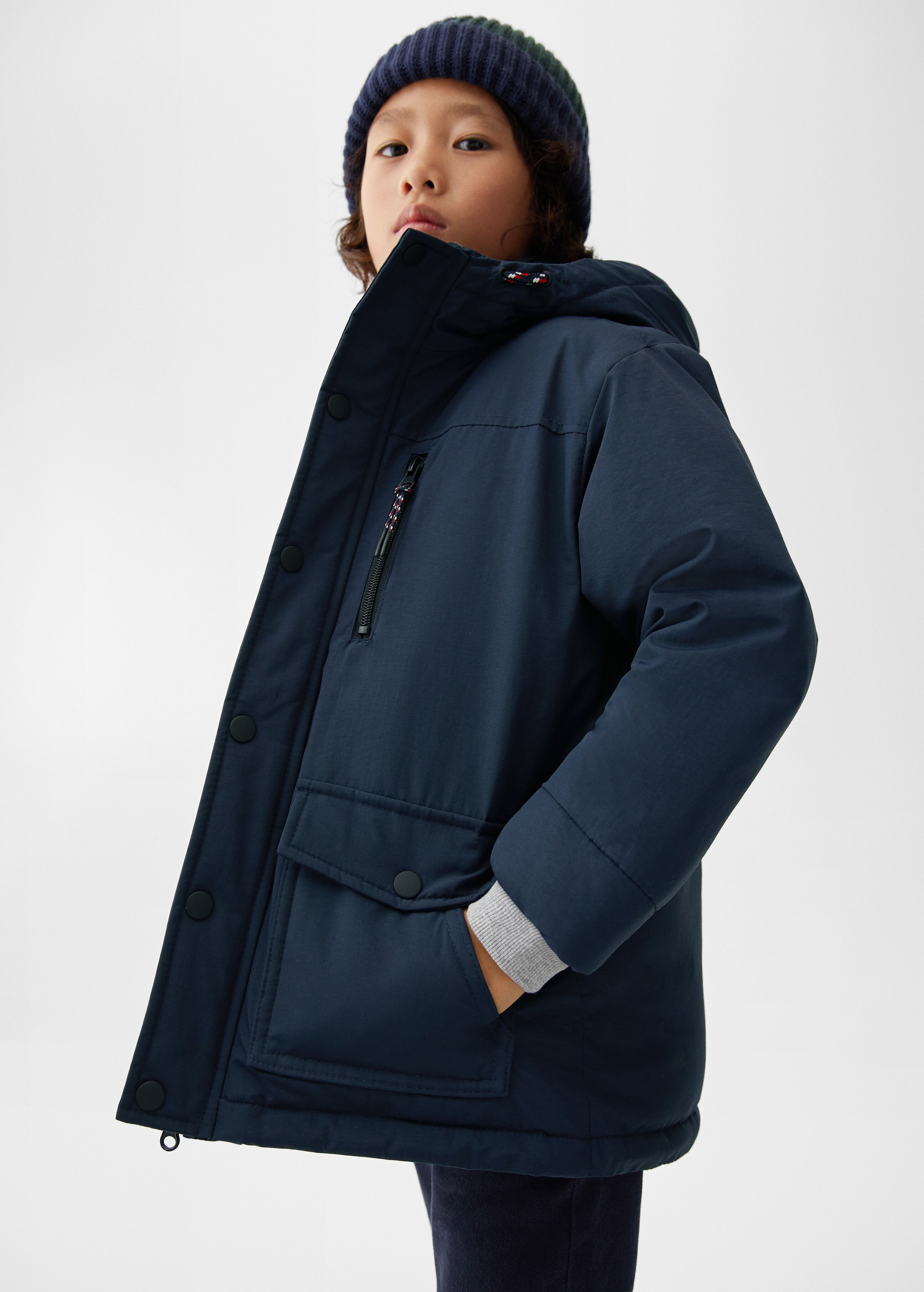 Hood quilted coat - Details of the article 4