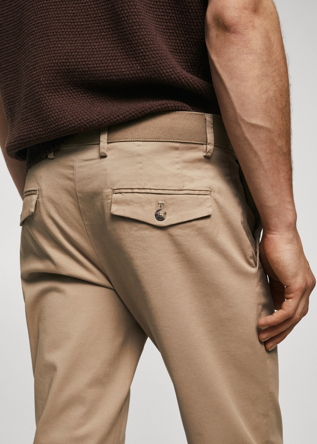 Cotton tapered crop pants - Details of the article 2