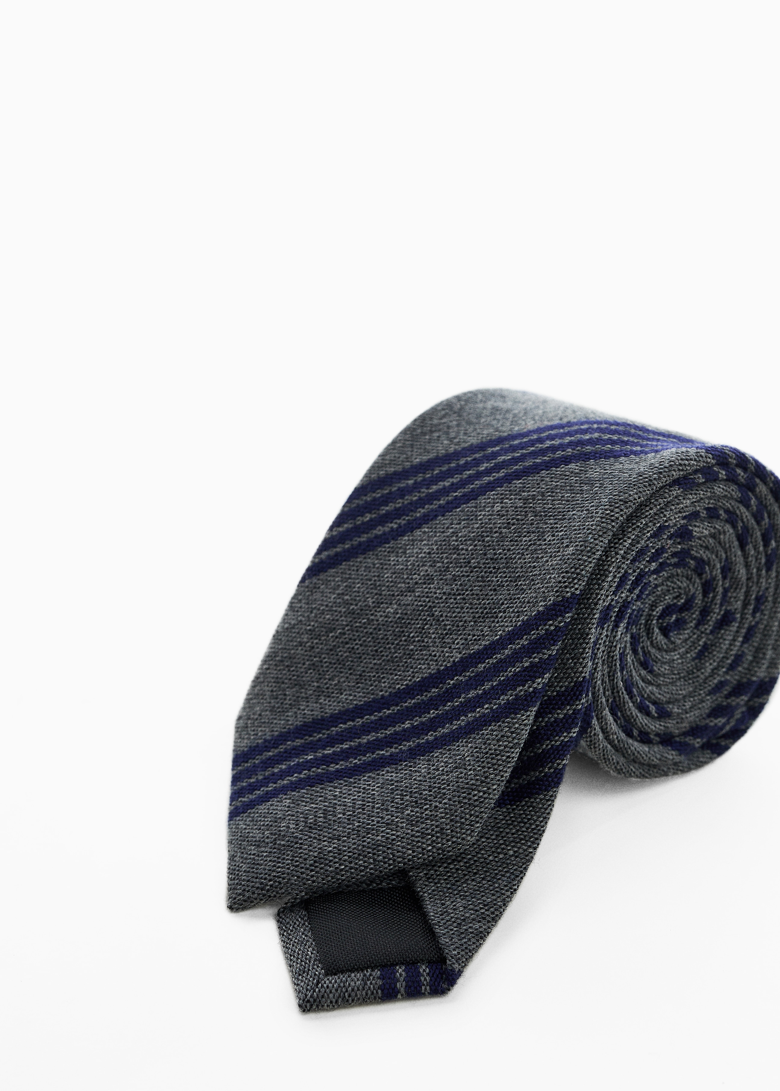 Crease-resistant wool tie - Medium plane