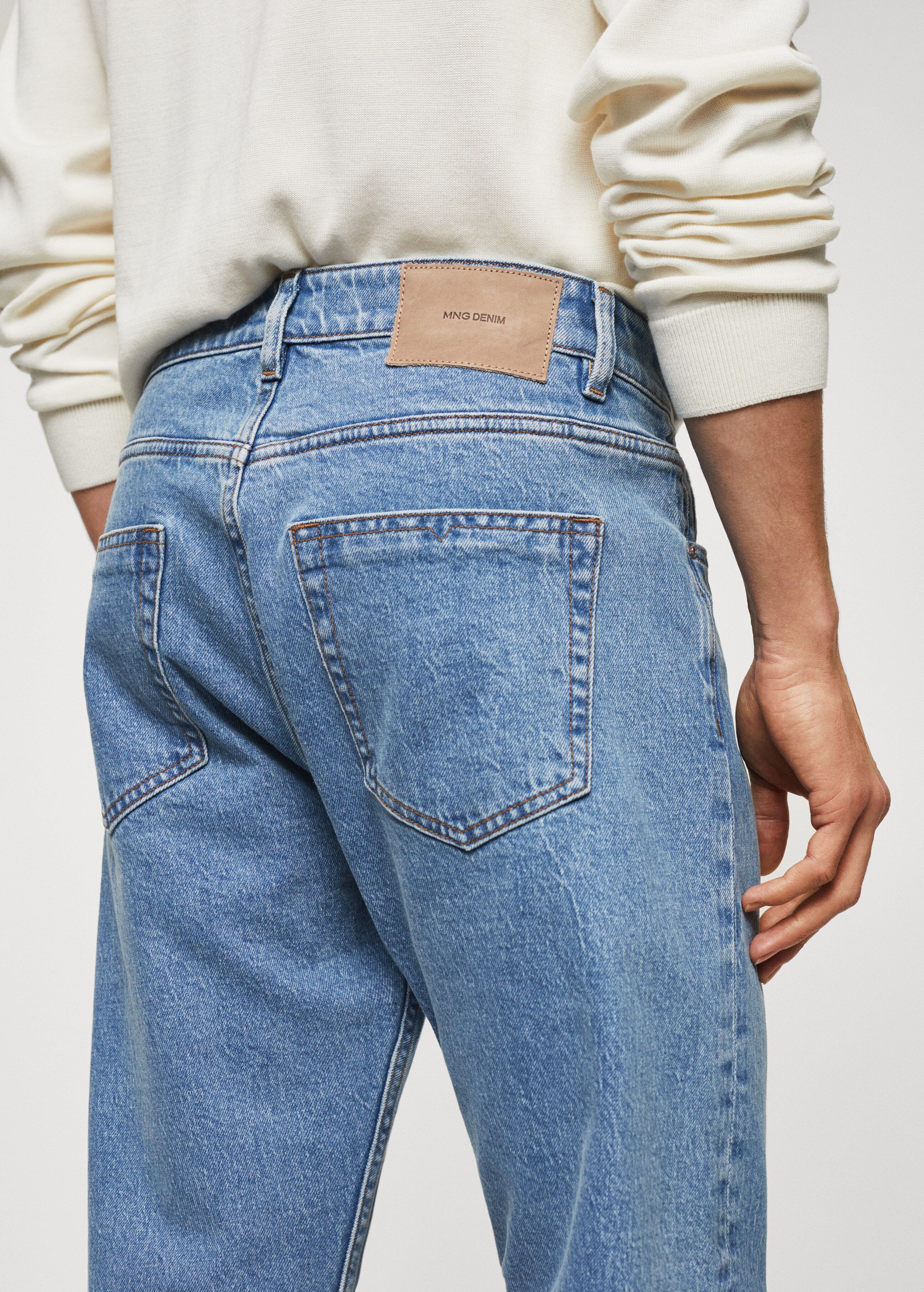 Ben tapered cropped jeans - Details of the article 4