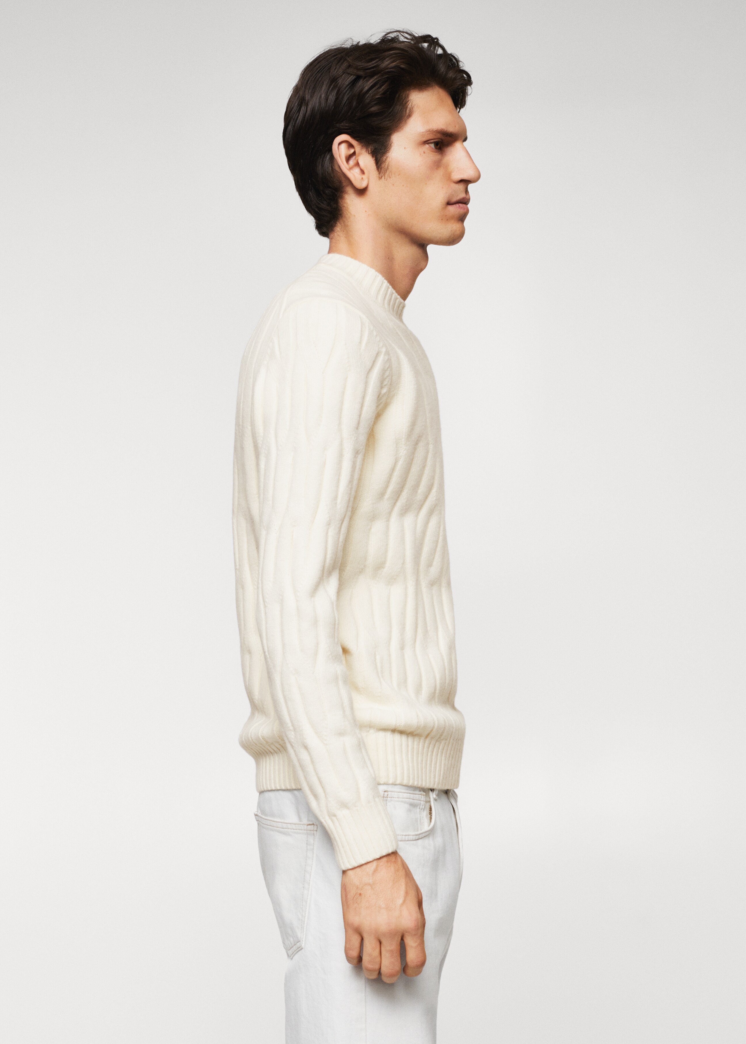 Knitted braided sweater - Details of the article 6