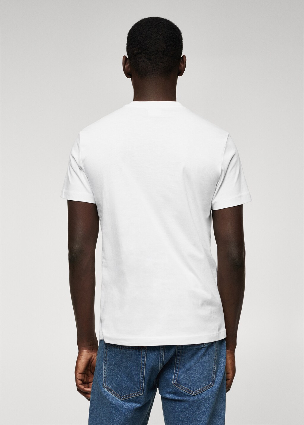 Basic lightweight cotton t-shirt - Reverse of the article