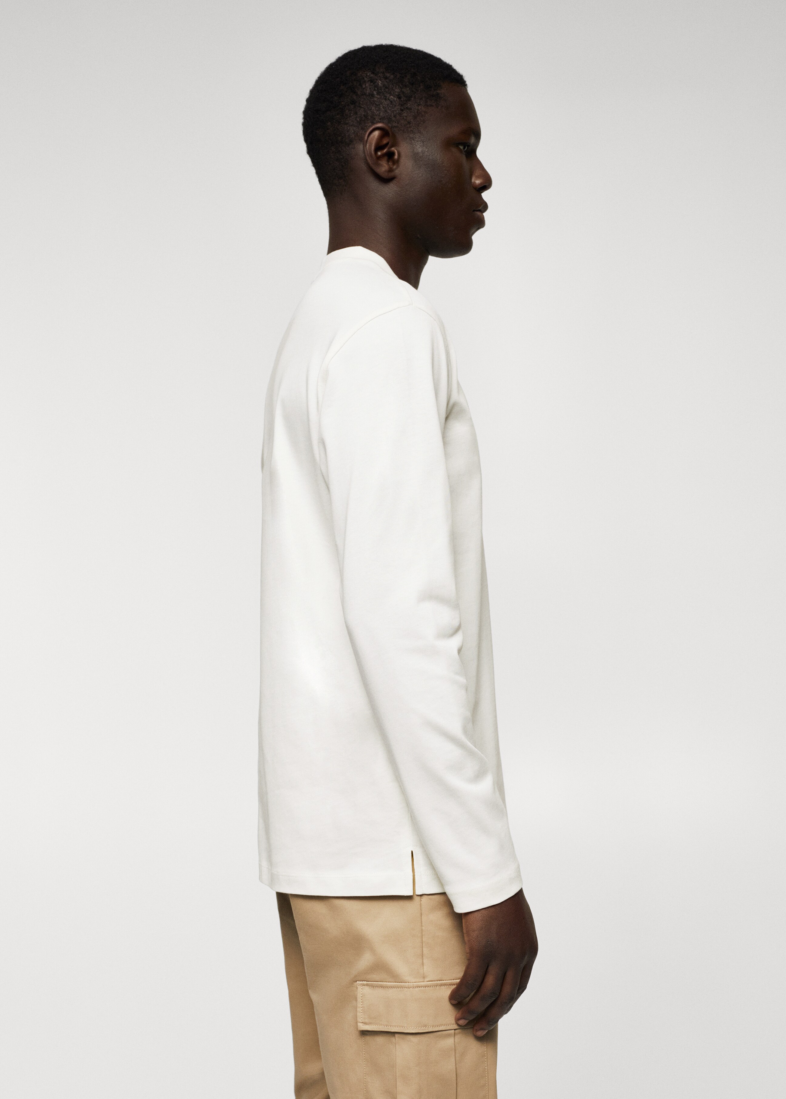 Long sleeve cotton t-shirt - Details of the article 6