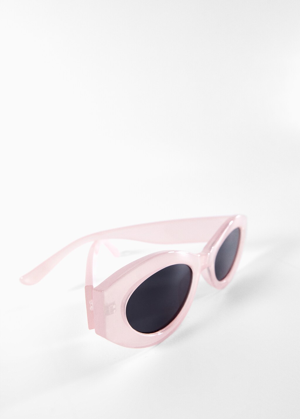 Oval sunglasses - Details of the article 6