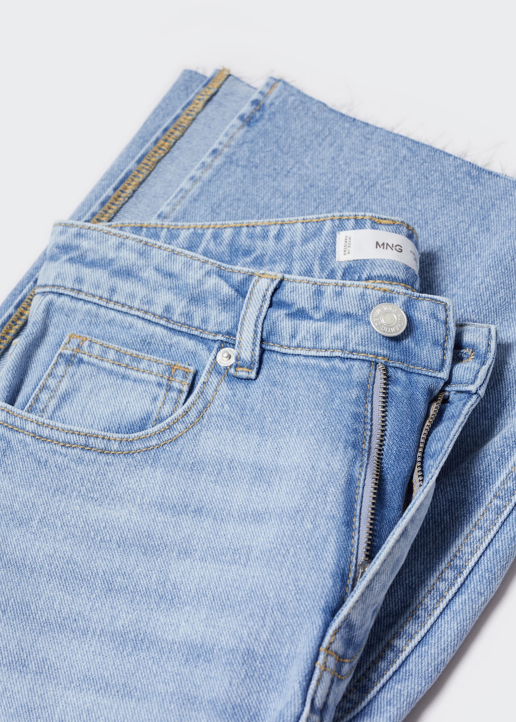 Culotte jeans with openings - Details of the article 8