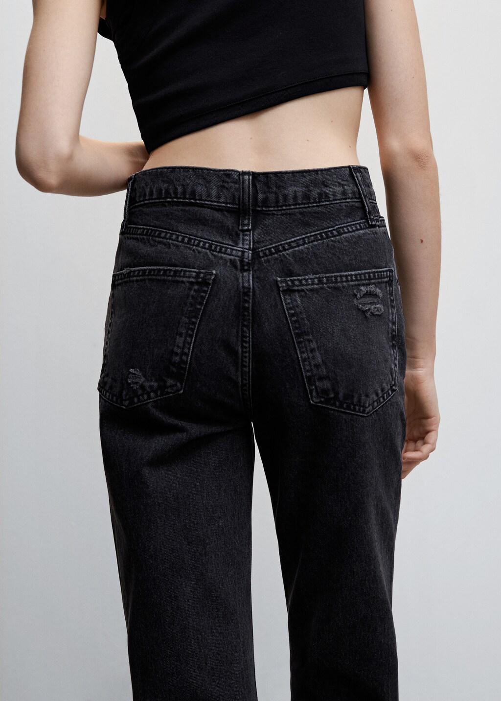 Ripped high-rise straight jeans - Details of the article 6