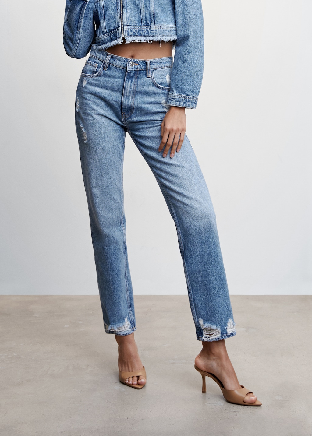 Ripped high-rise straight <b>jeans</b> - Woman <b>MANGO</b> OUTLET Malta.