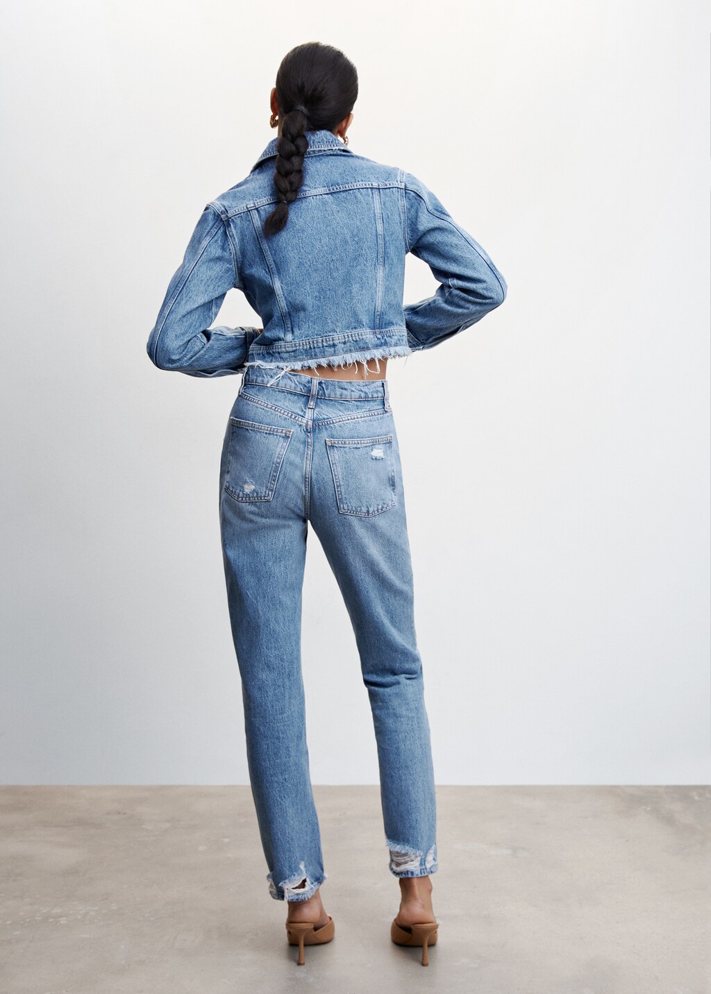 Ripped high-rise straight jeans - Reverse of the article