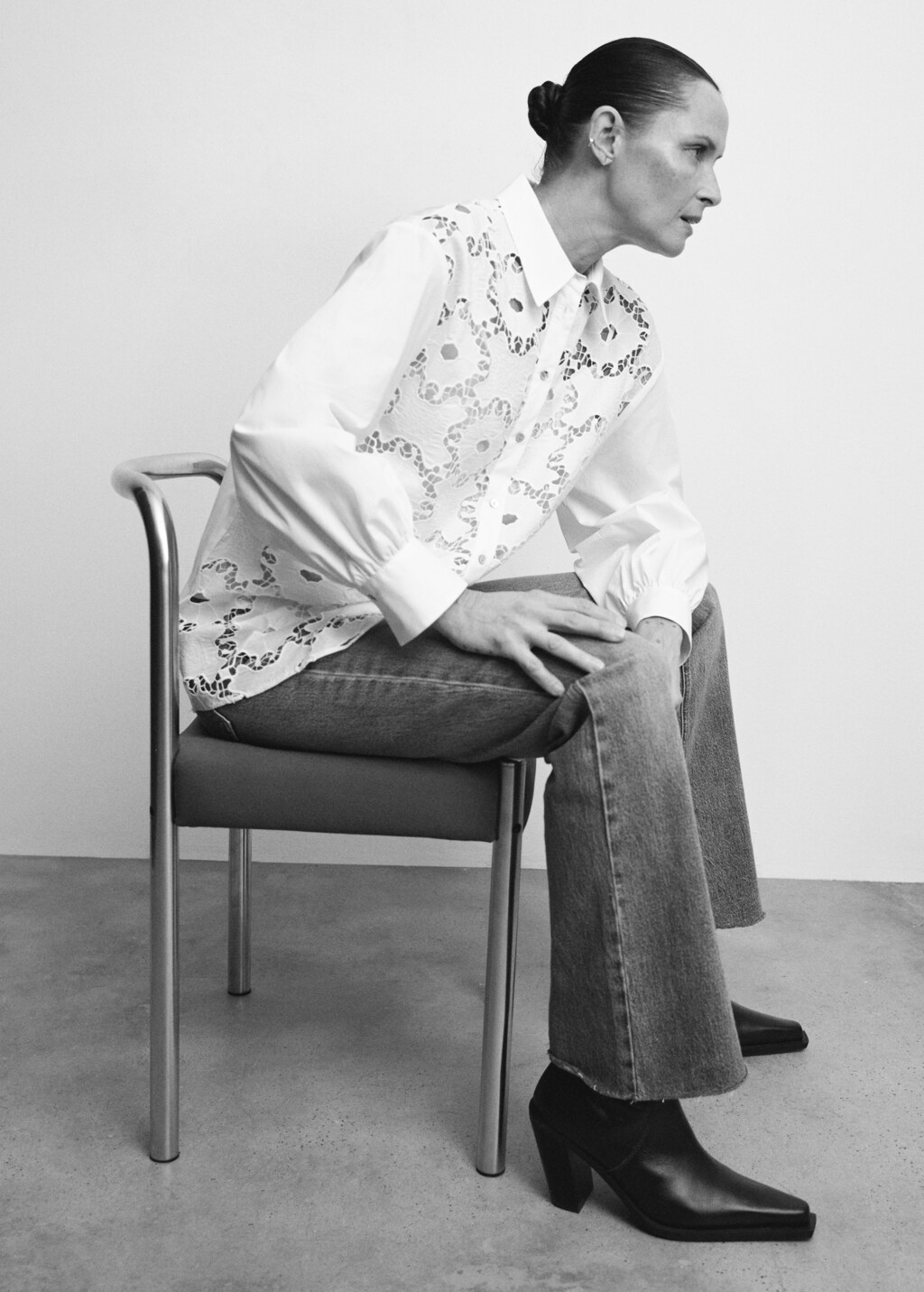 Embroidered cotton shirt - Details of the article 2