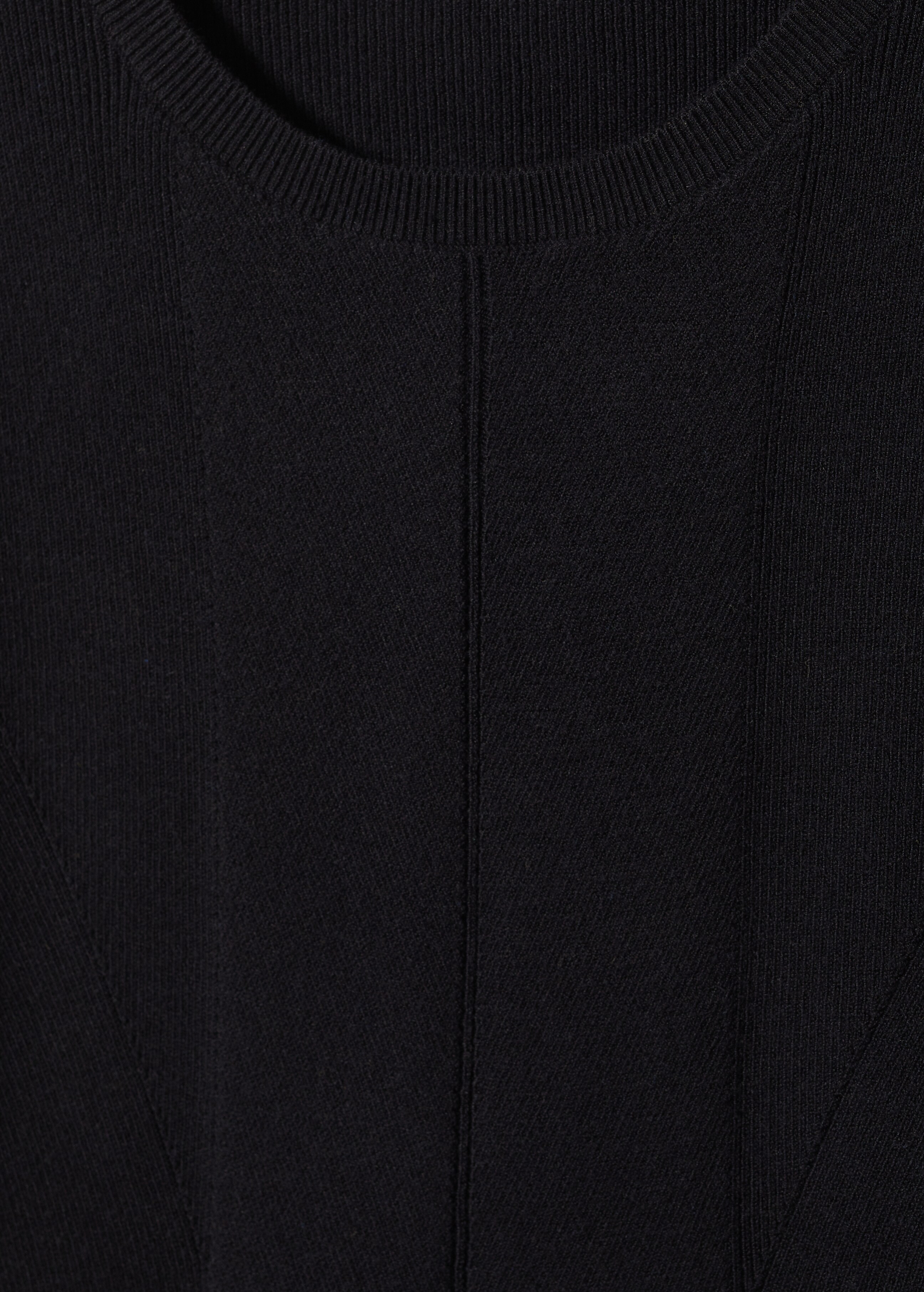 Textured round neck sweater - Details of the article 8