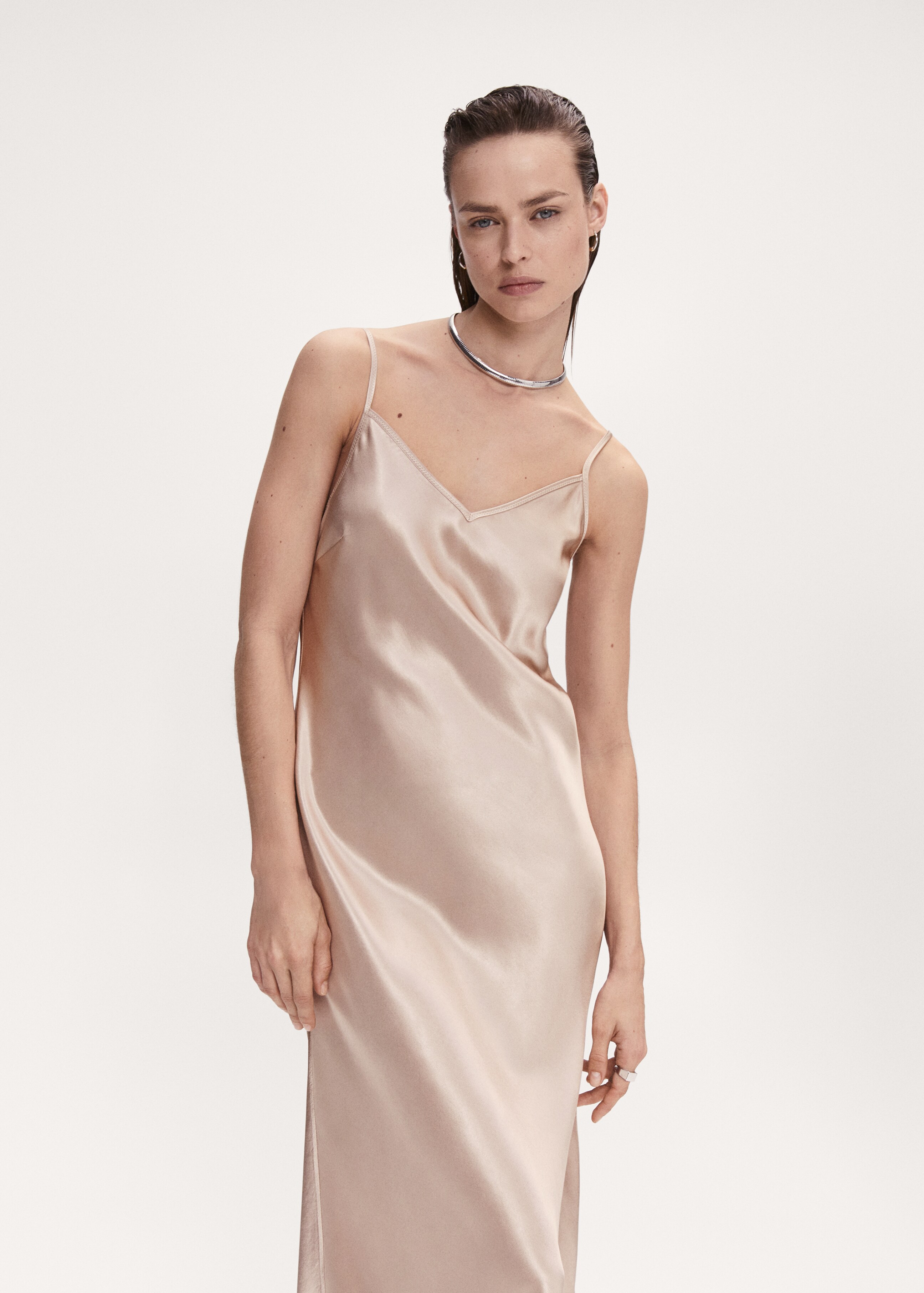 Φόρεμα δαντέλα σατέν - Μεσαίο πλάνο