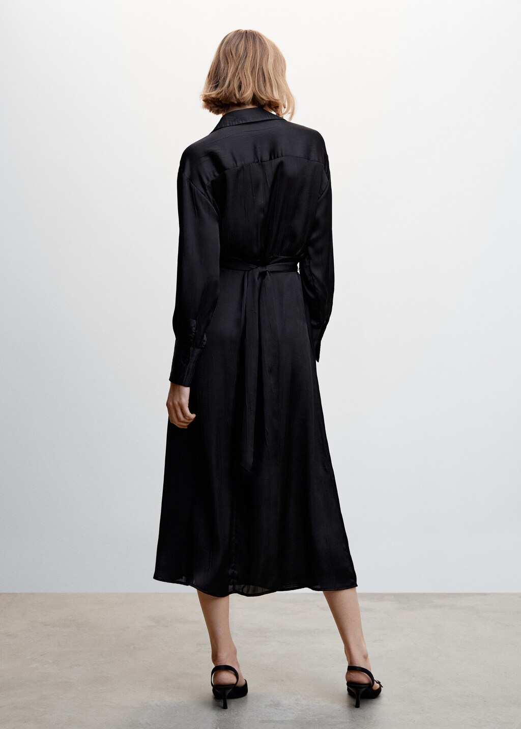 Wrap shirt dress - Reverse of the article