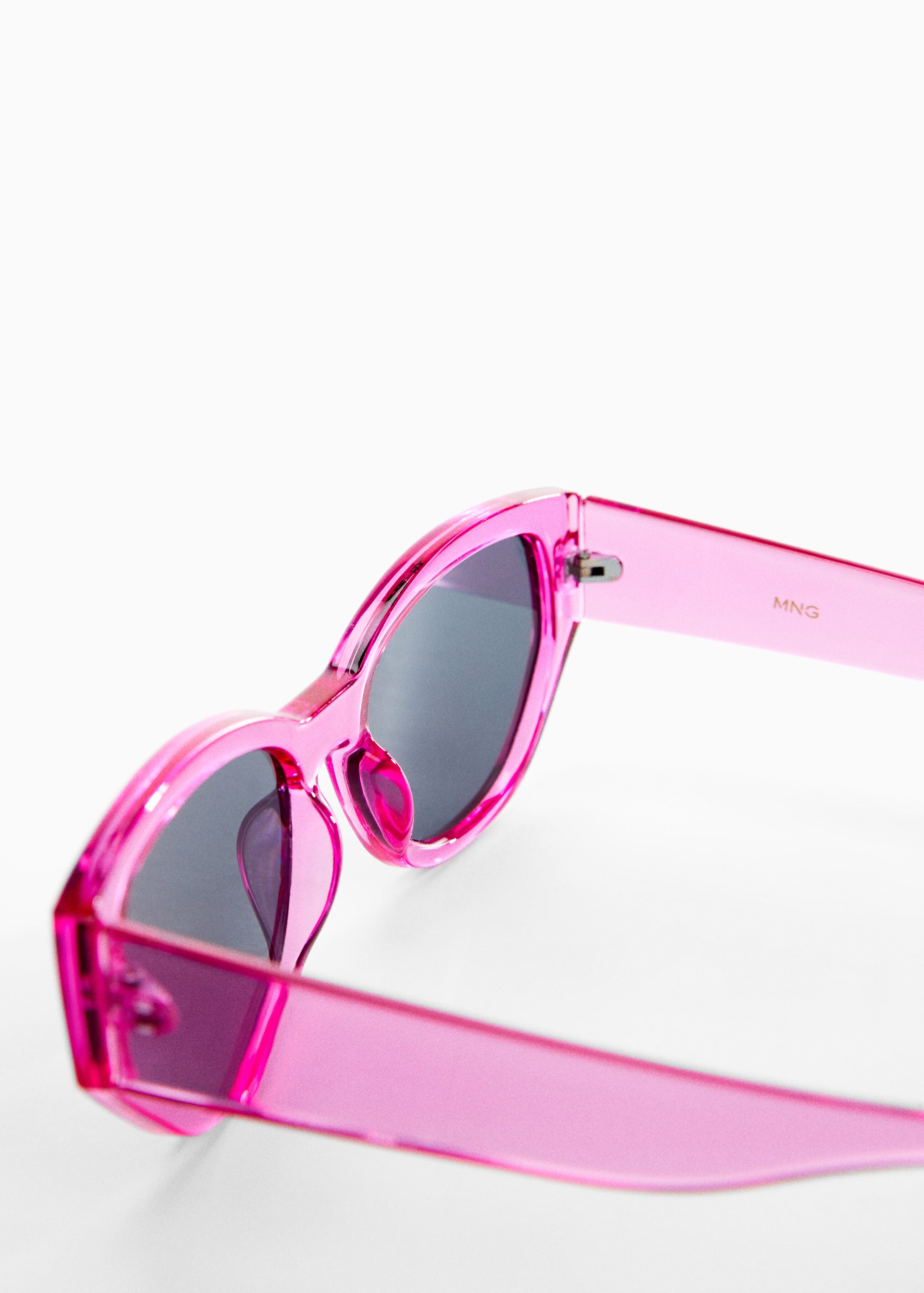 Oval sunglasses - Details of the article 1