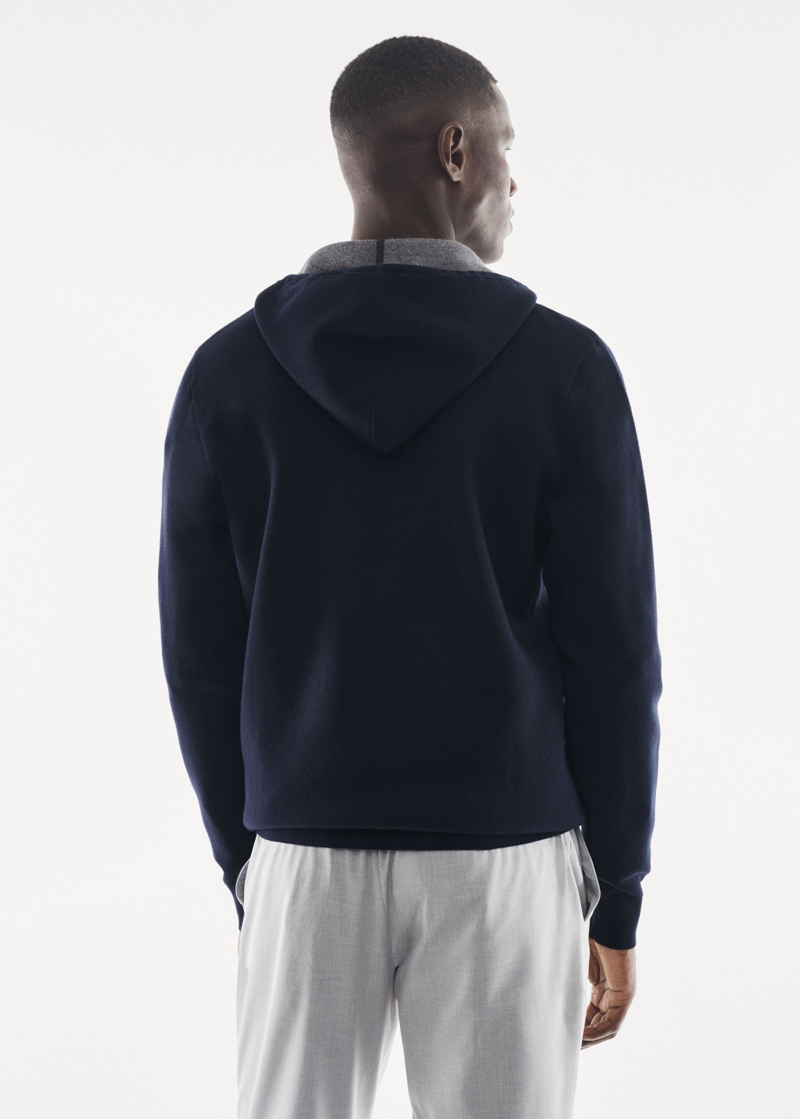 Hooded knit sweatshirt - Reverse of the article