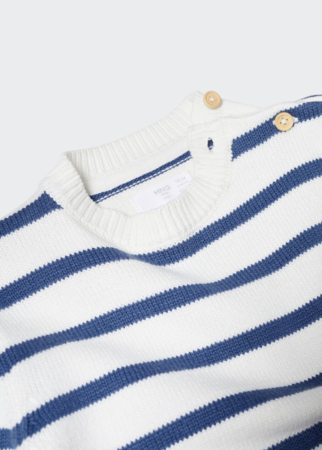 Stripe pattern sweater - Details of the article 8