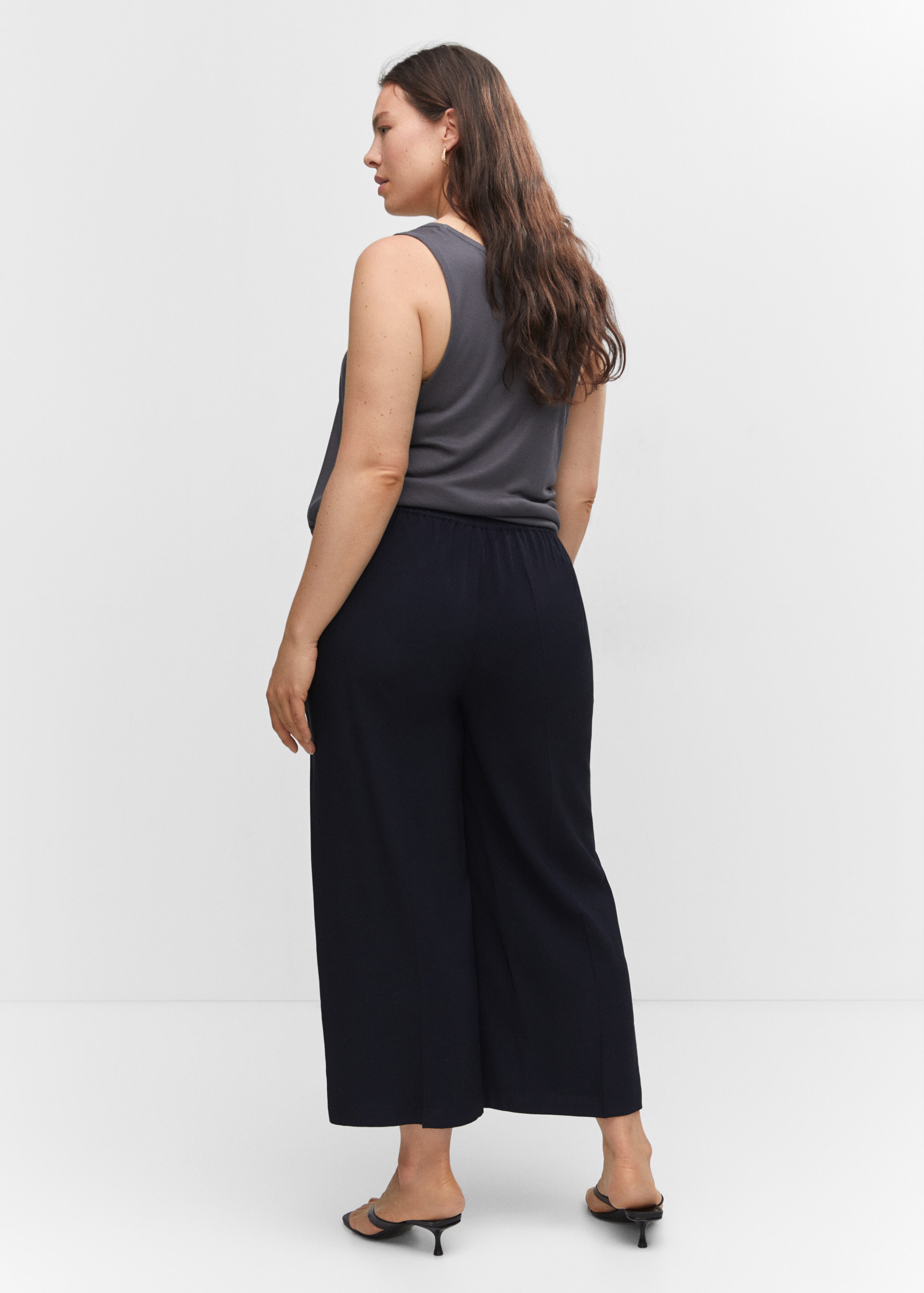 High-waist palazzo trousers - Details of the article 4