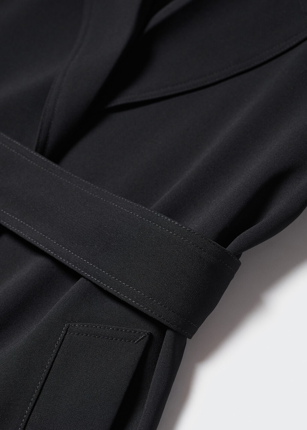 Belt flowy trench - Details of the article 8