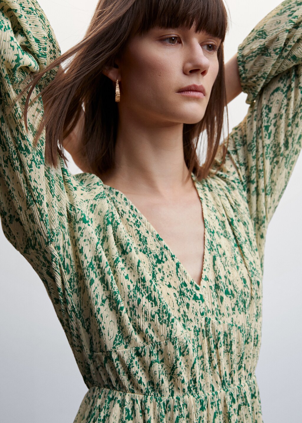 Textured floral-pattern dress - Details of the article 1