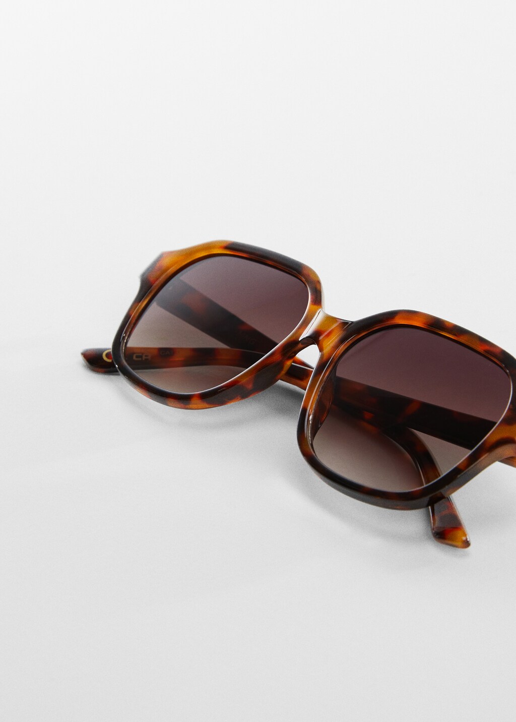 Retro style sunglasses - Details of the article 5