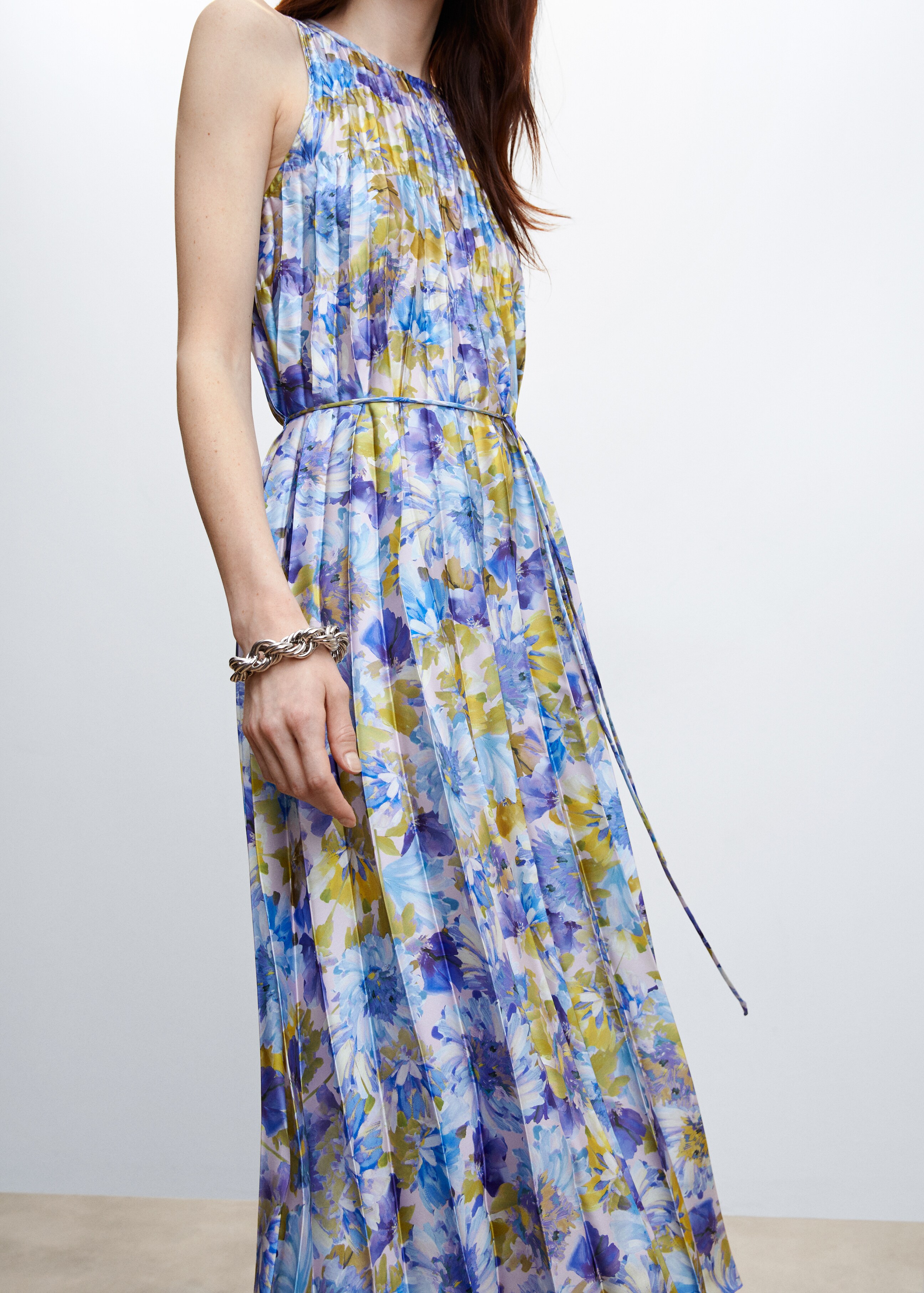 Printed pleated dress - Details of the article 6