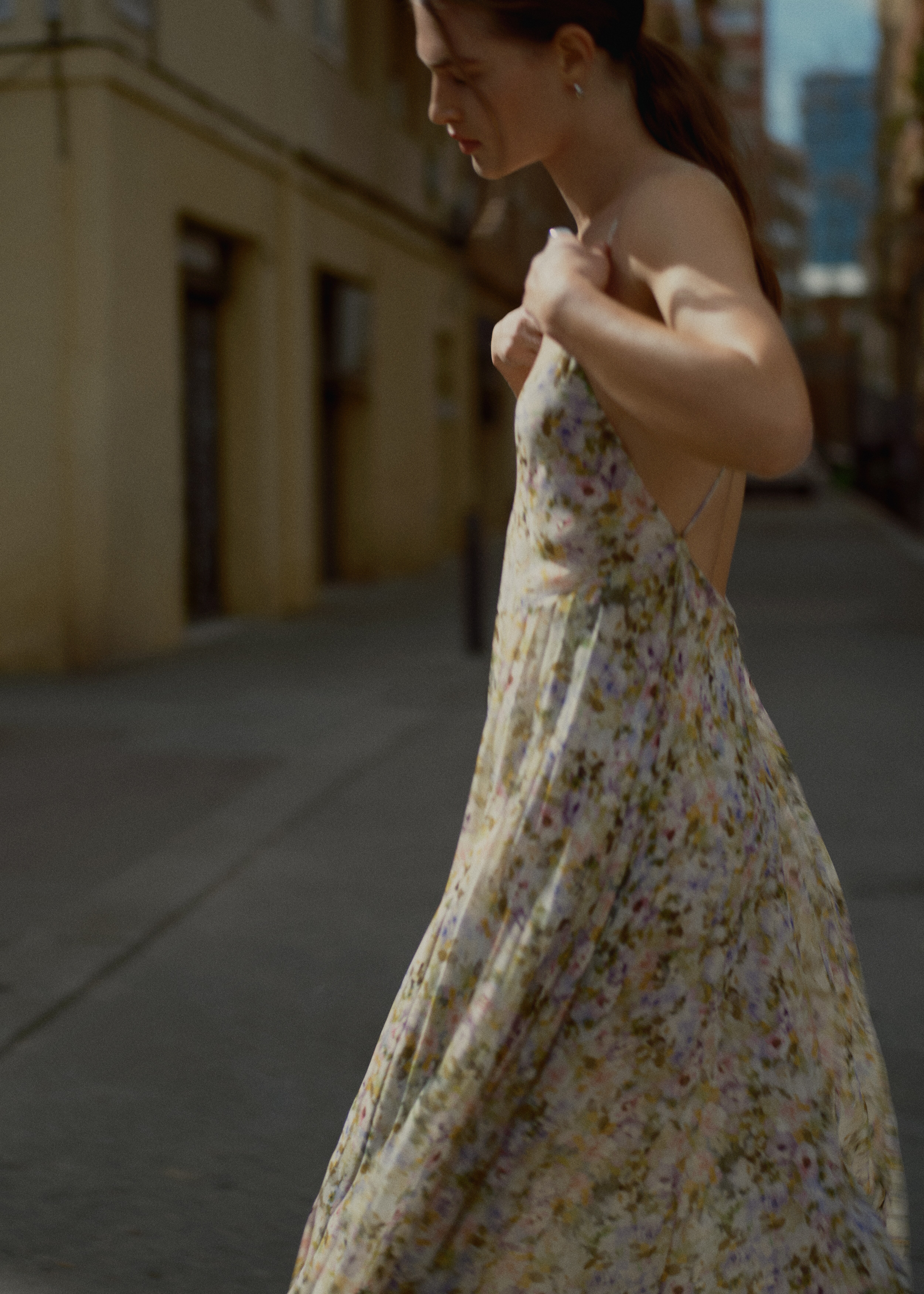 Pleated floral dress - Details of the article 6
