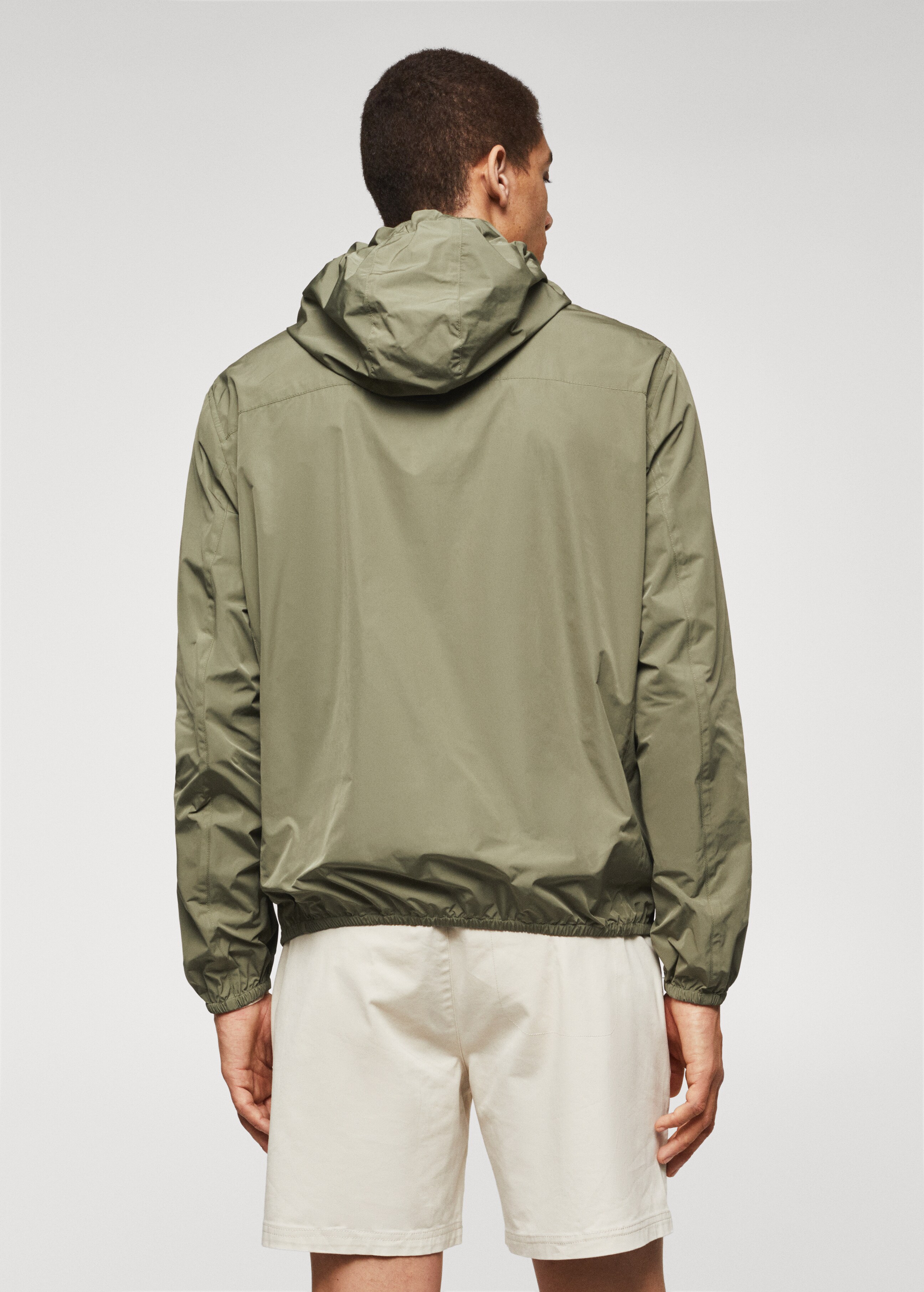 Water-repellent hooded jacket - Reverse of the article