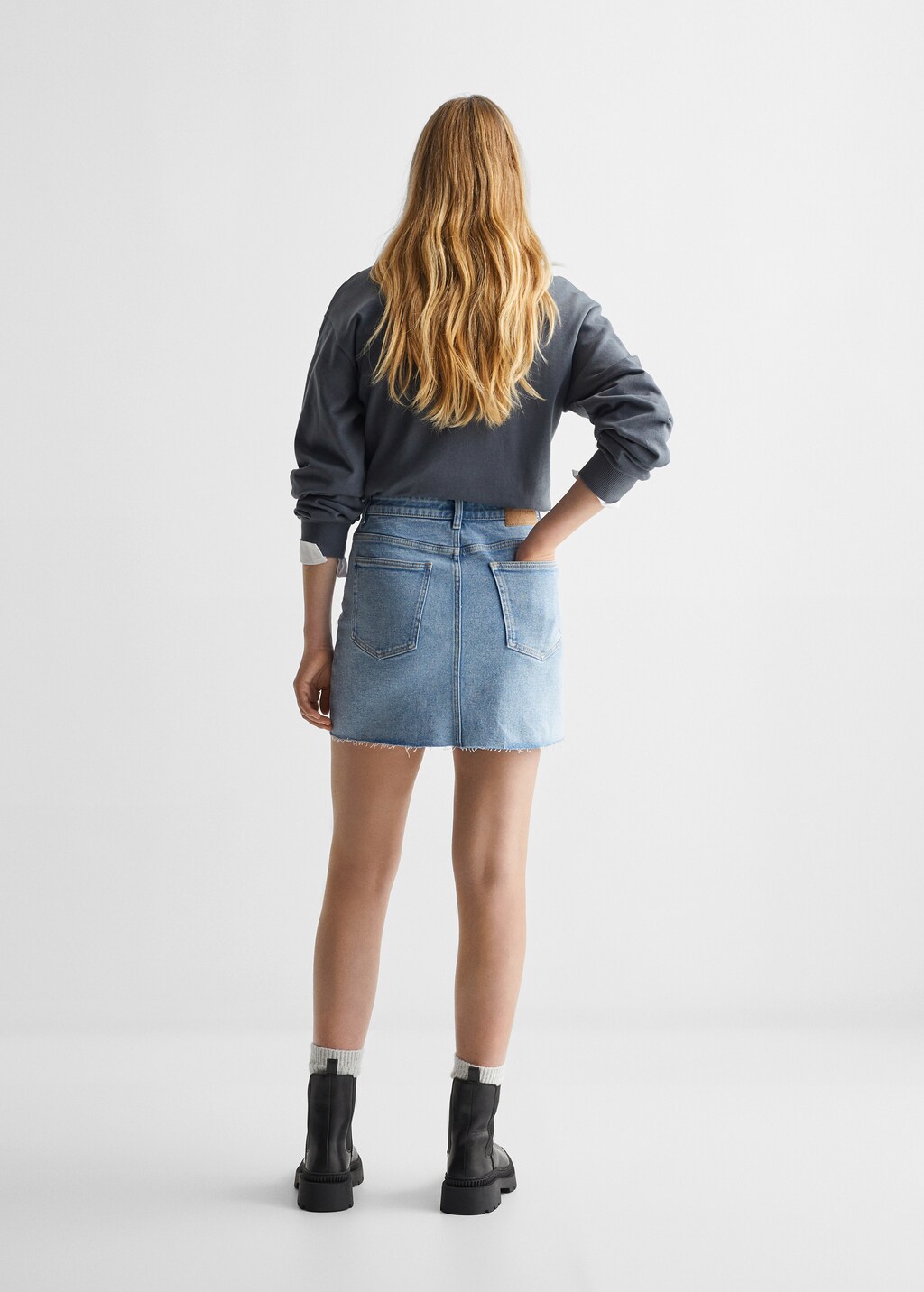 Denim mini-skirt - Reverse of the article