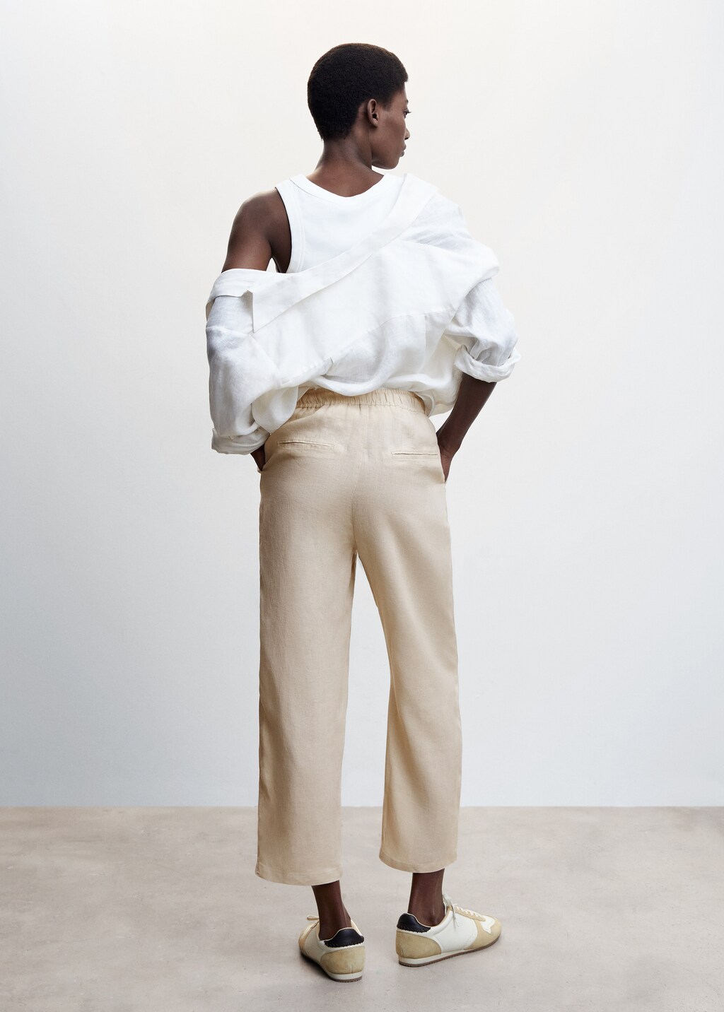 100% linen trousers - Reverse of the article