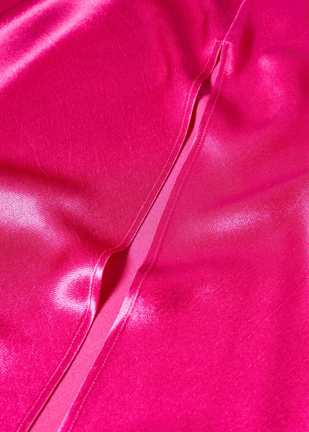 Side-slit satin dress - Details of the article 8