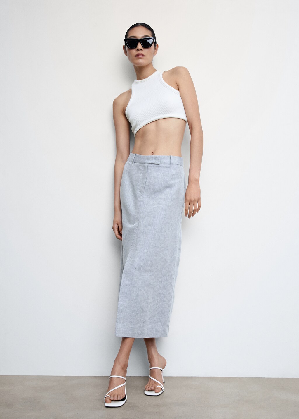 Linen skirt with slit - Details of the article 2