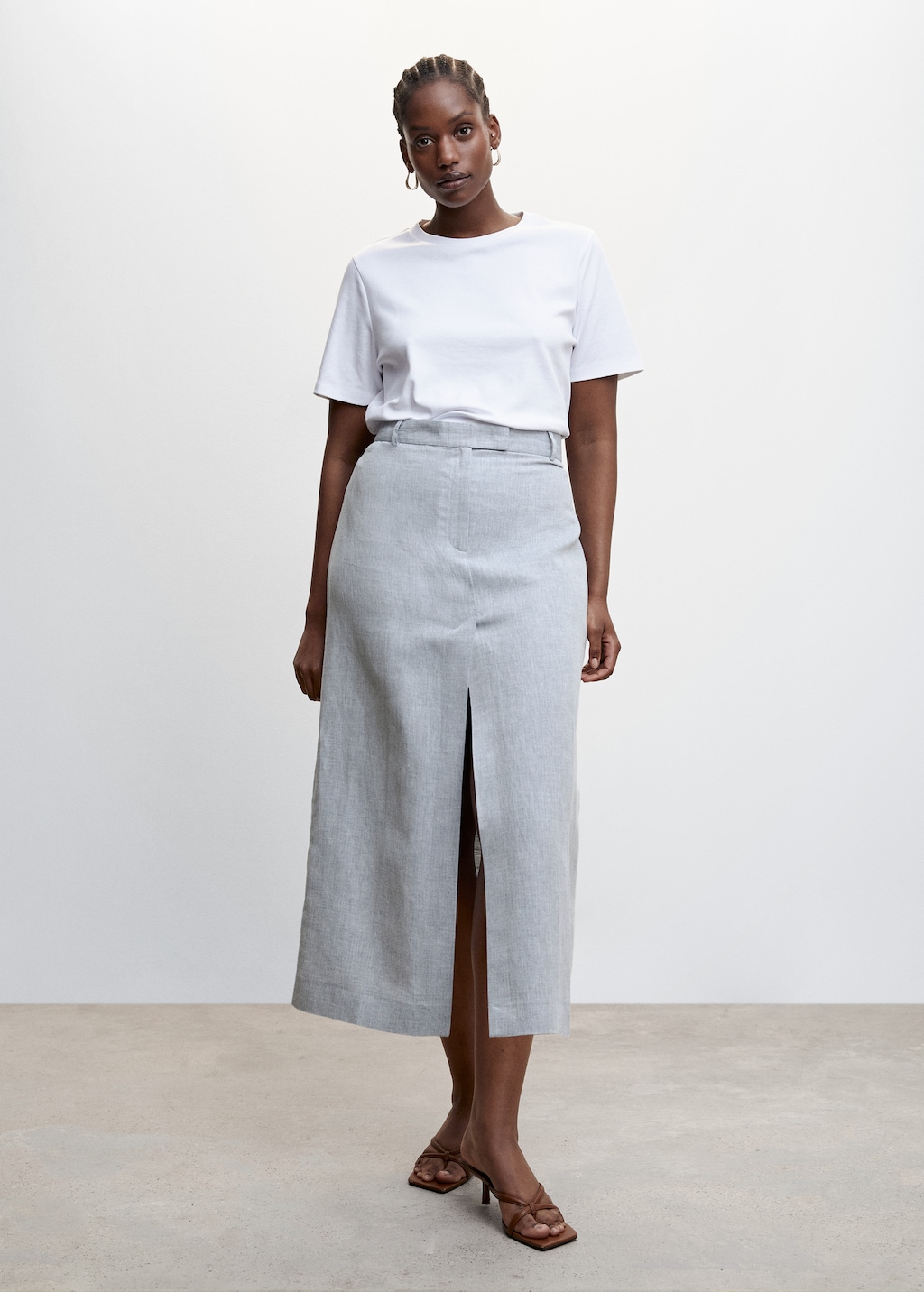 Linen skirt with slit - Details of the article 3